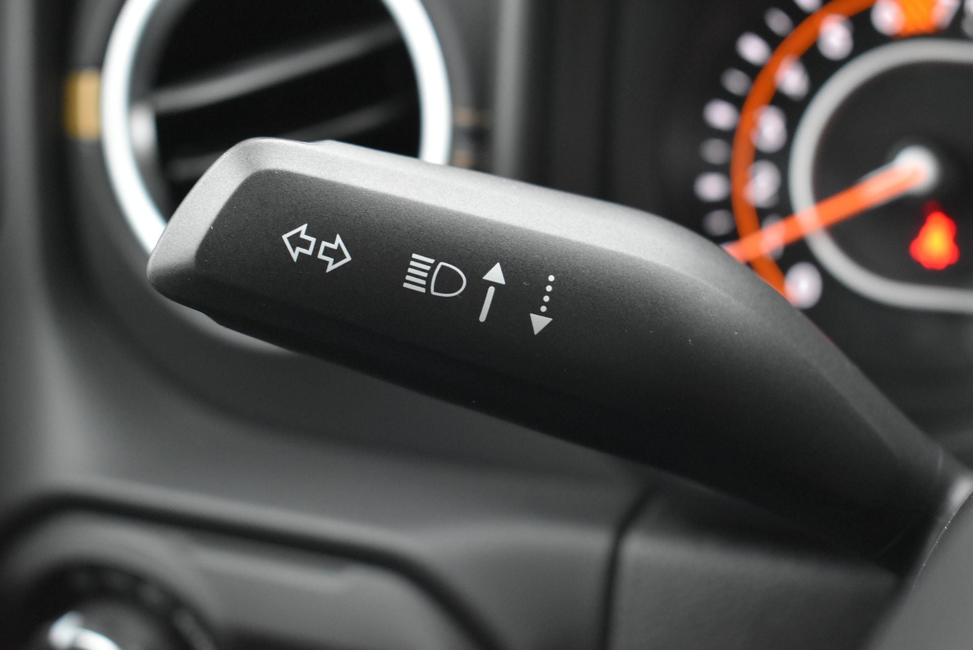 2026 Jeep Wrangler 4-Door Sahara - Photo 20