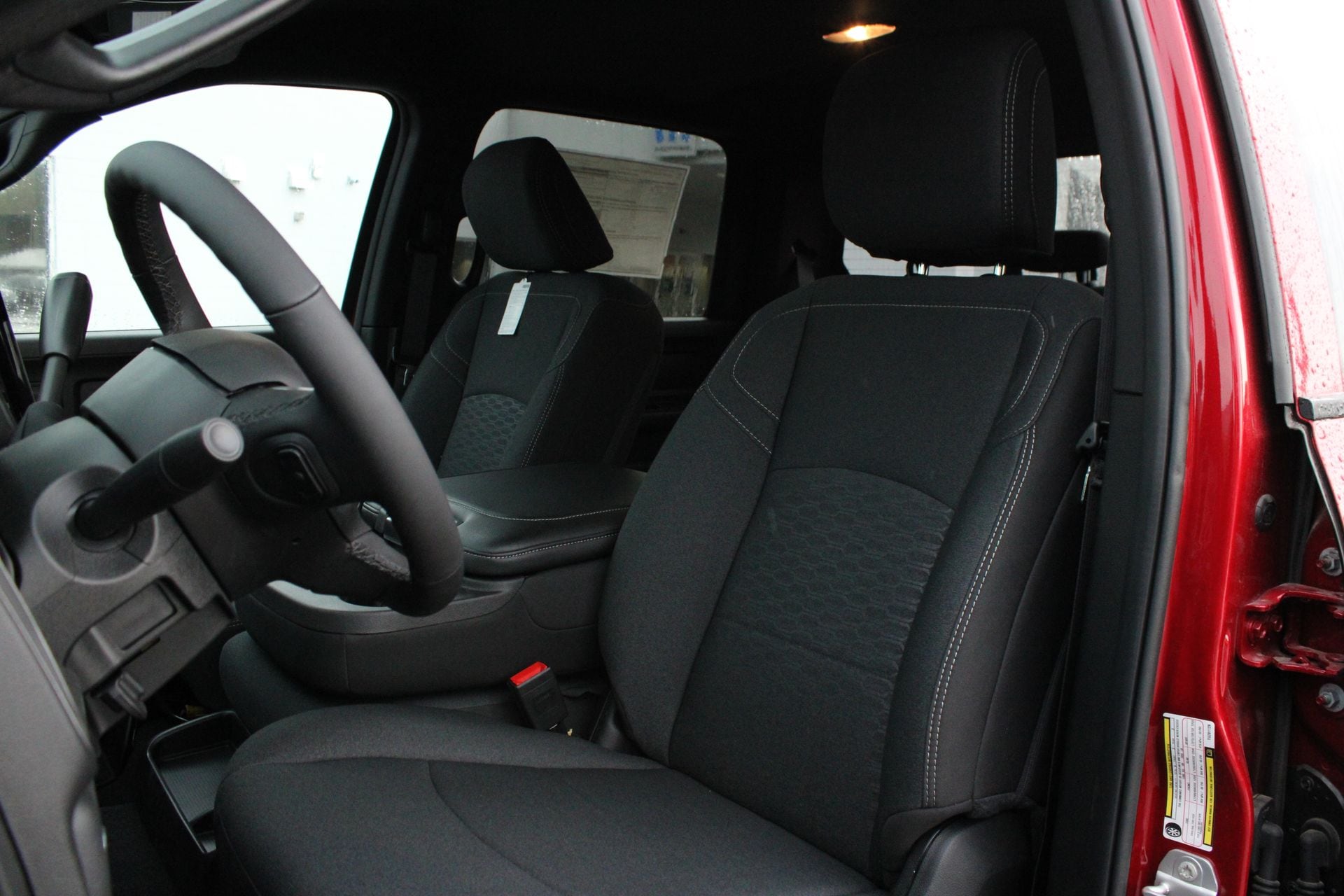 2026 RAM 2500 Tradesman/Black Express - Photo 15