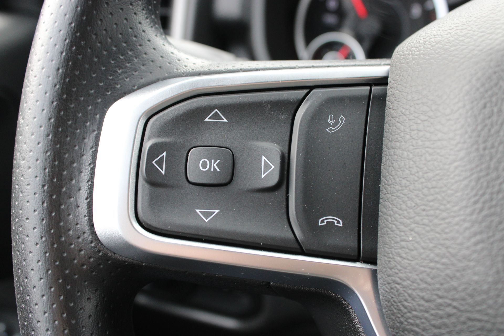 2025 RAM 2500 Tradesman - Photo 24