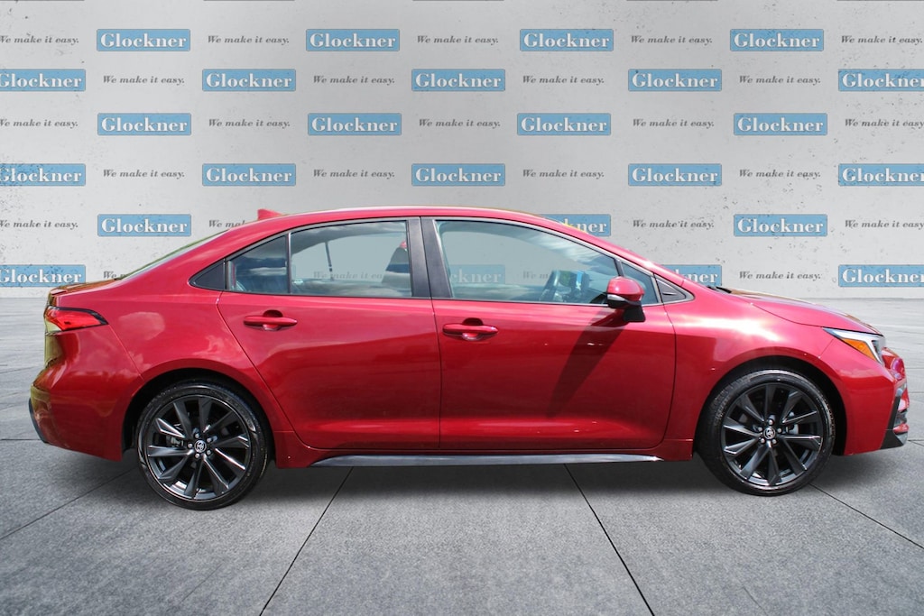 Used 2025 Toyota Corolla SE Sedan