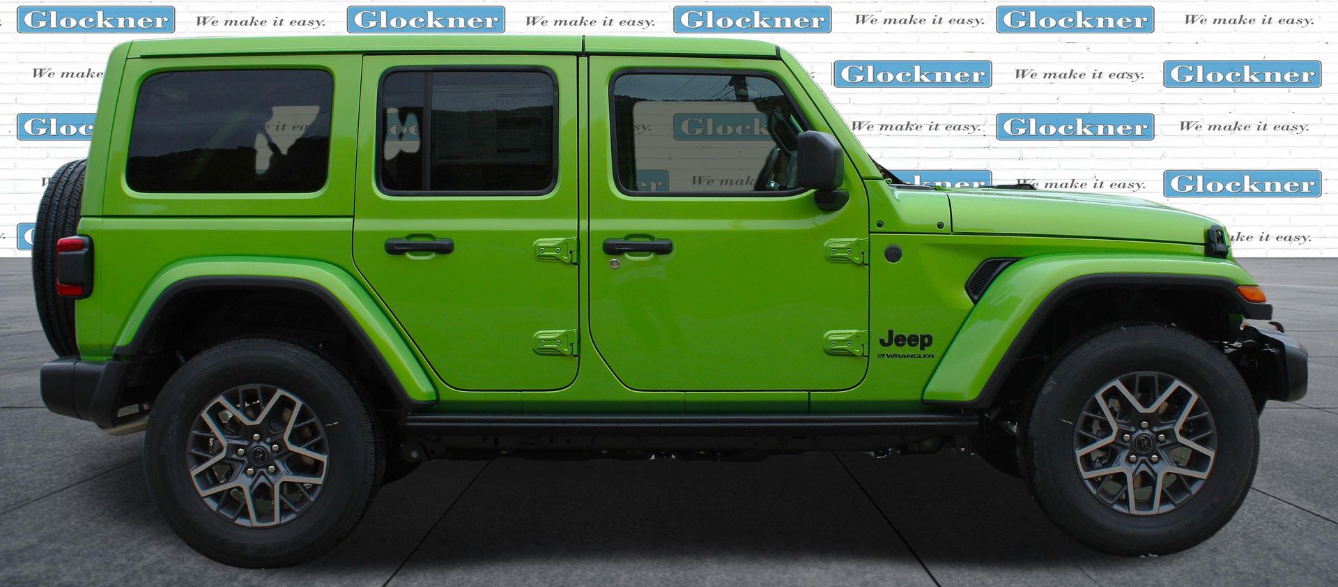2026 Jeep Wrangler 4-Door Sahara - Photo 4