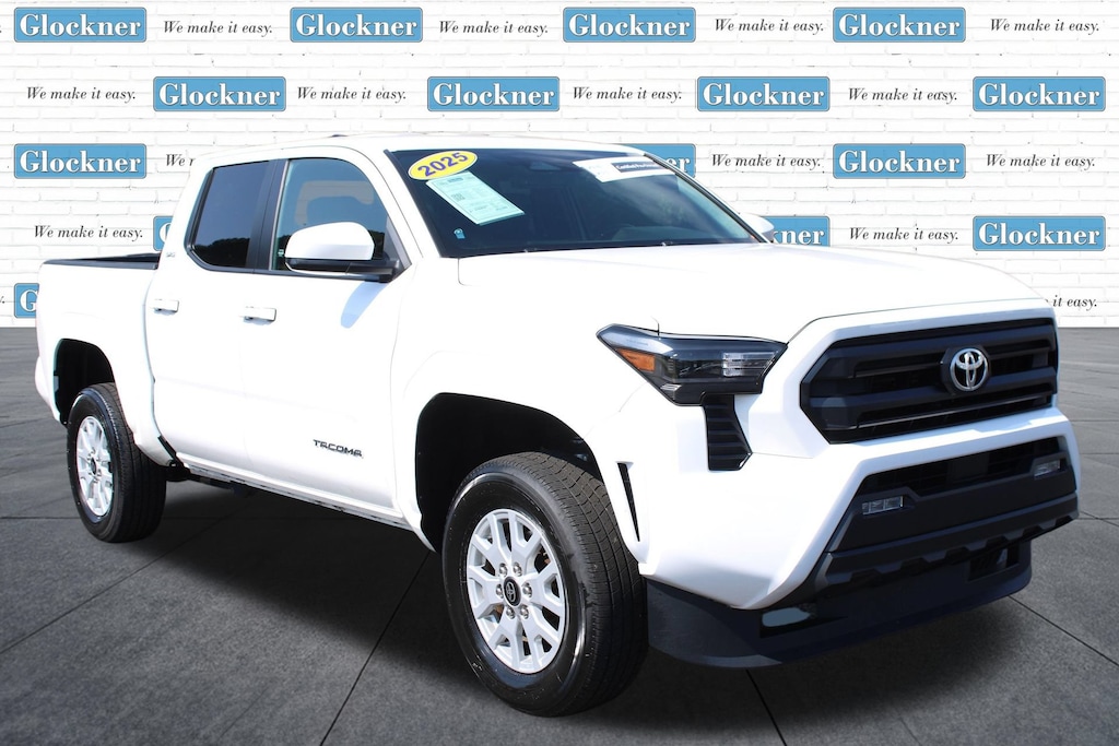 Used 2025 Toyota Tacoma SR5 Truck Double Cab