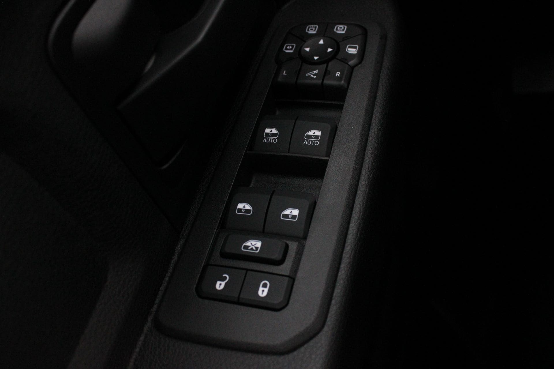 2026 RAM 2500 Tradesman/Black Express - Photo 22