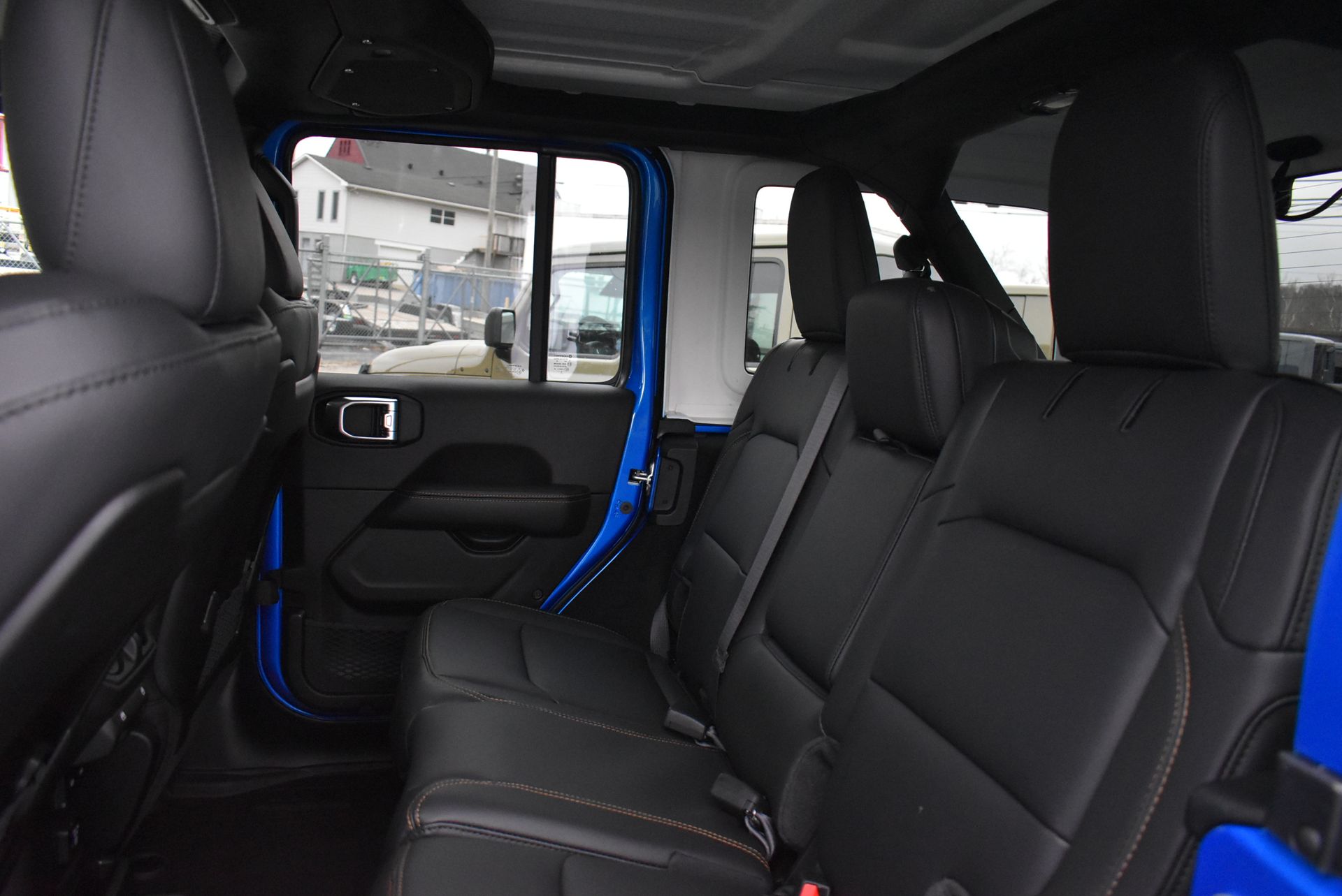 2026 Jeep Wrangler 4-Door Sahara - Photo 14