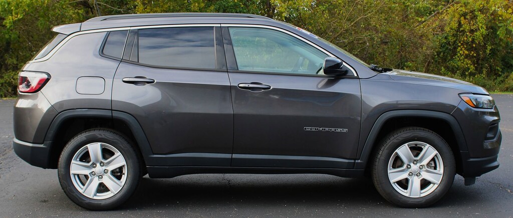 Used 2022 Jeep Compass Latitude SUV