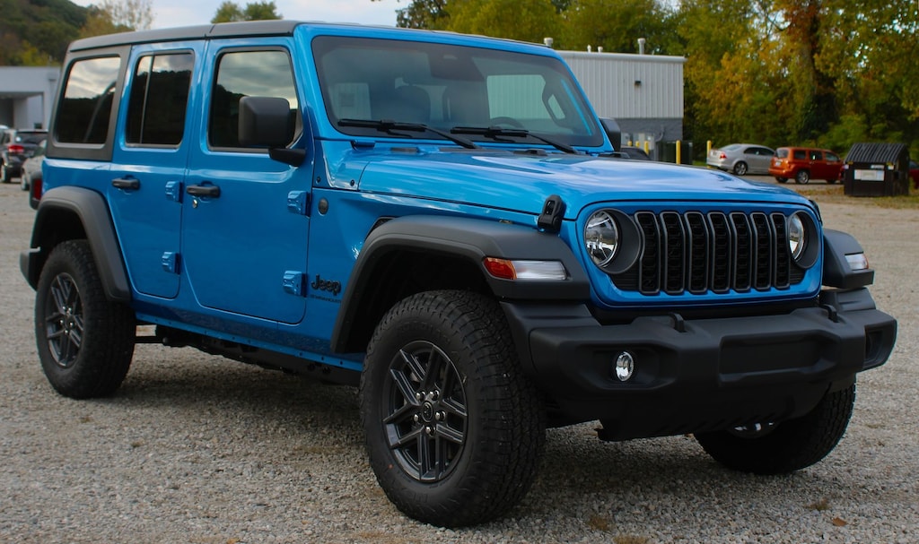 New 2026 Jeep Wrangler 4-DOOR SPORT S Sport Utility