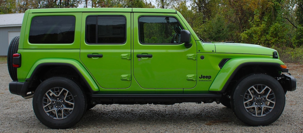 New 2026 Jeep Wrangler 4-DOOR SAHARA Sport Utility