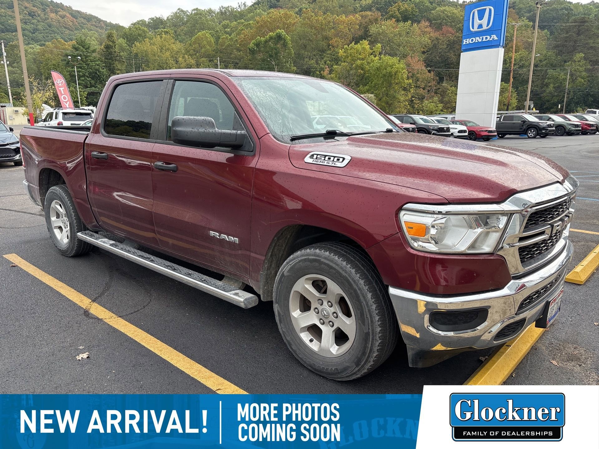 2019 Ram 1500 Tradesman photo 2