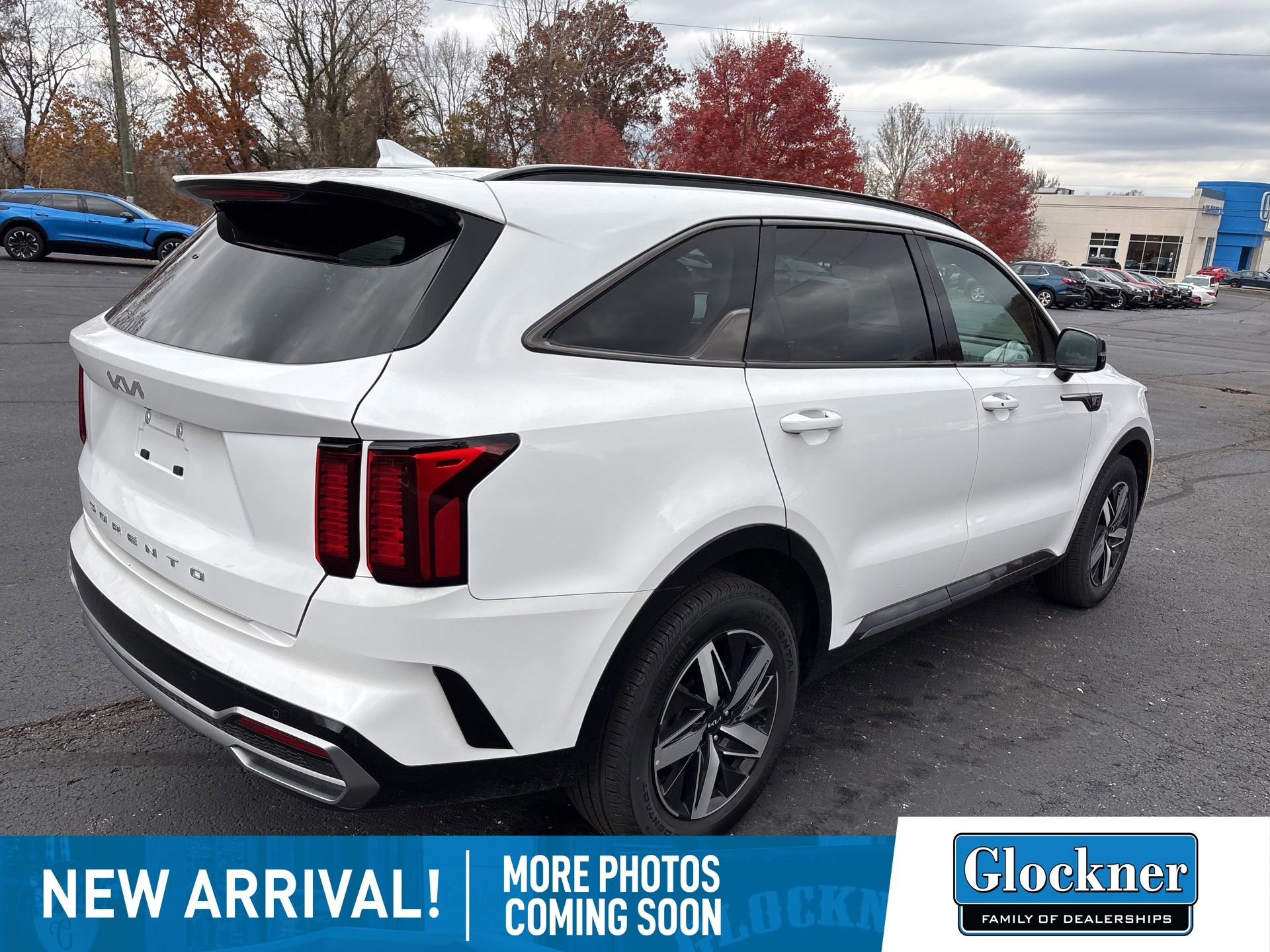 2022 Kia Sorento S photo 3