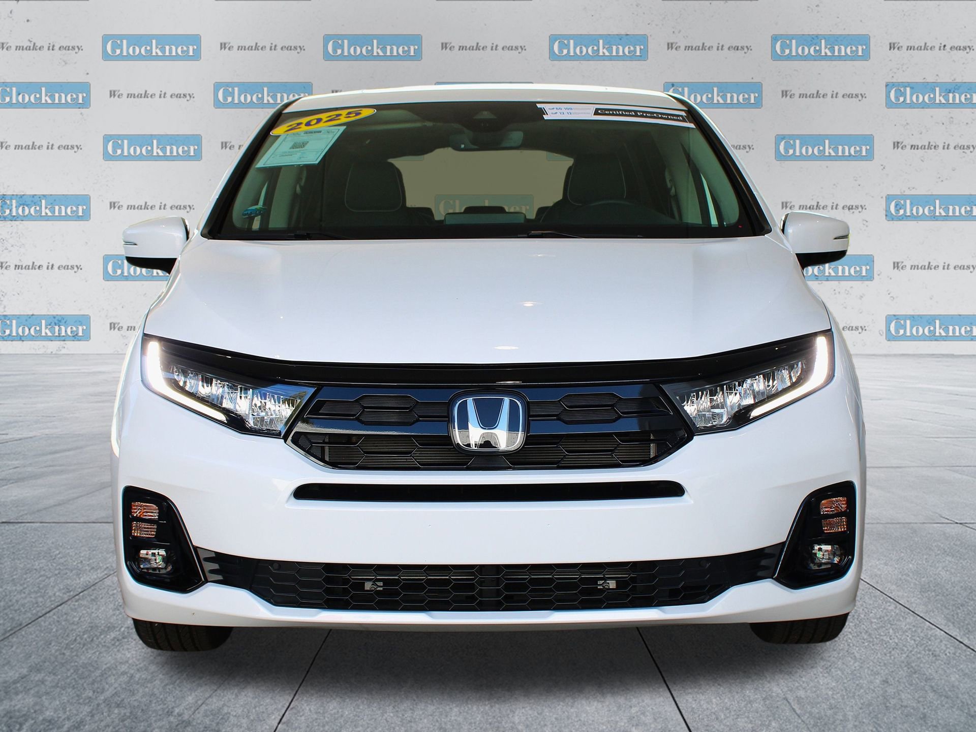 2025 Honda Odyssey Elite photo 2