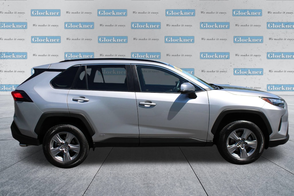 Used 2022 Toyota RAV4 Hybrid XLE SUV