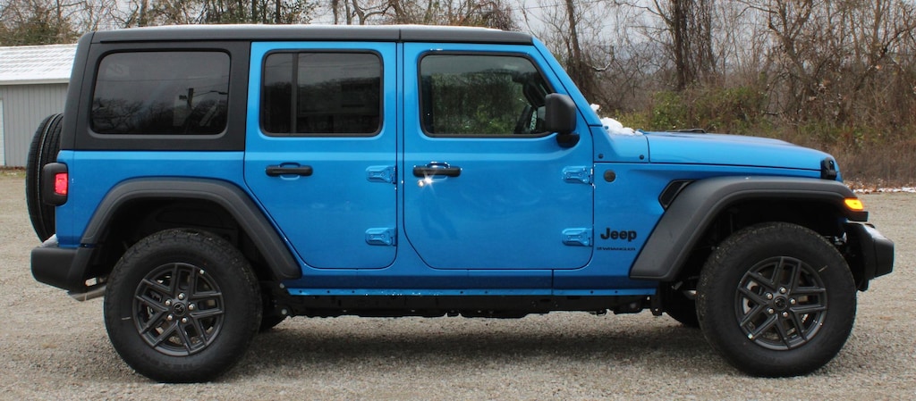 New 2026 Jeep Wrangler 4-DOOR SPORT S Sport Utility