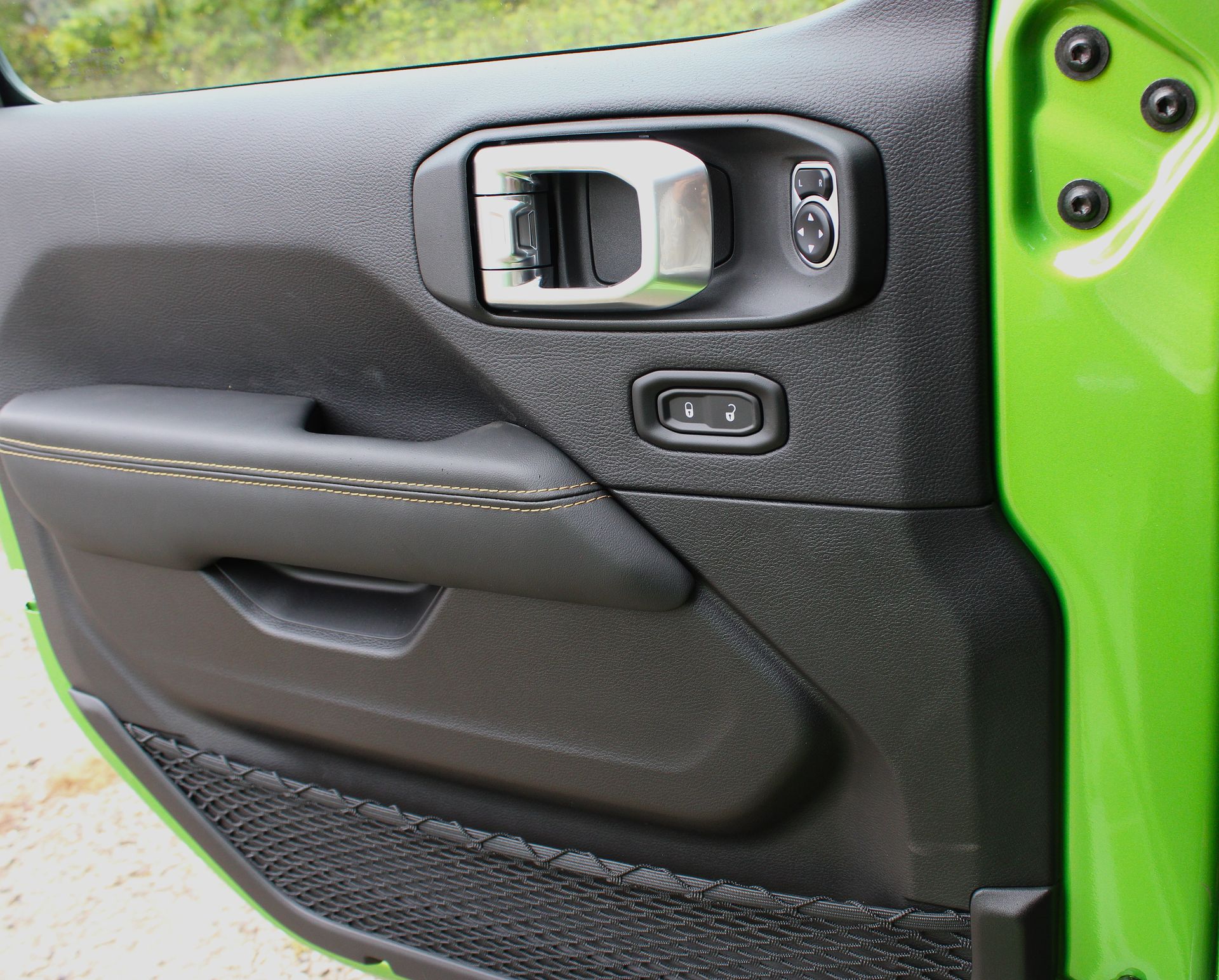 2026 Jeep Wrangler 4-Door Sahara - Photo 16