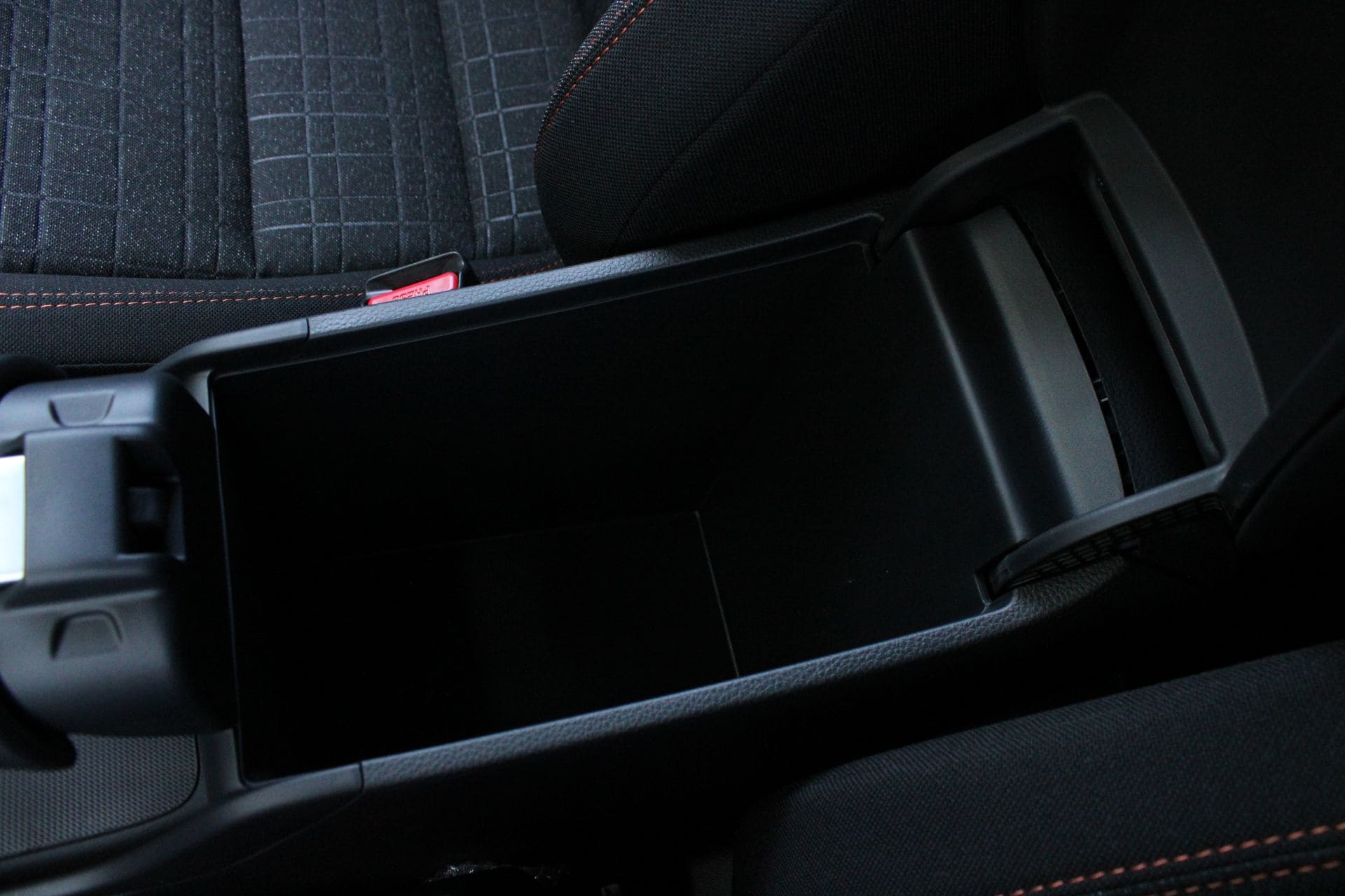 2027 Honda HR-V Sport - Photo 48