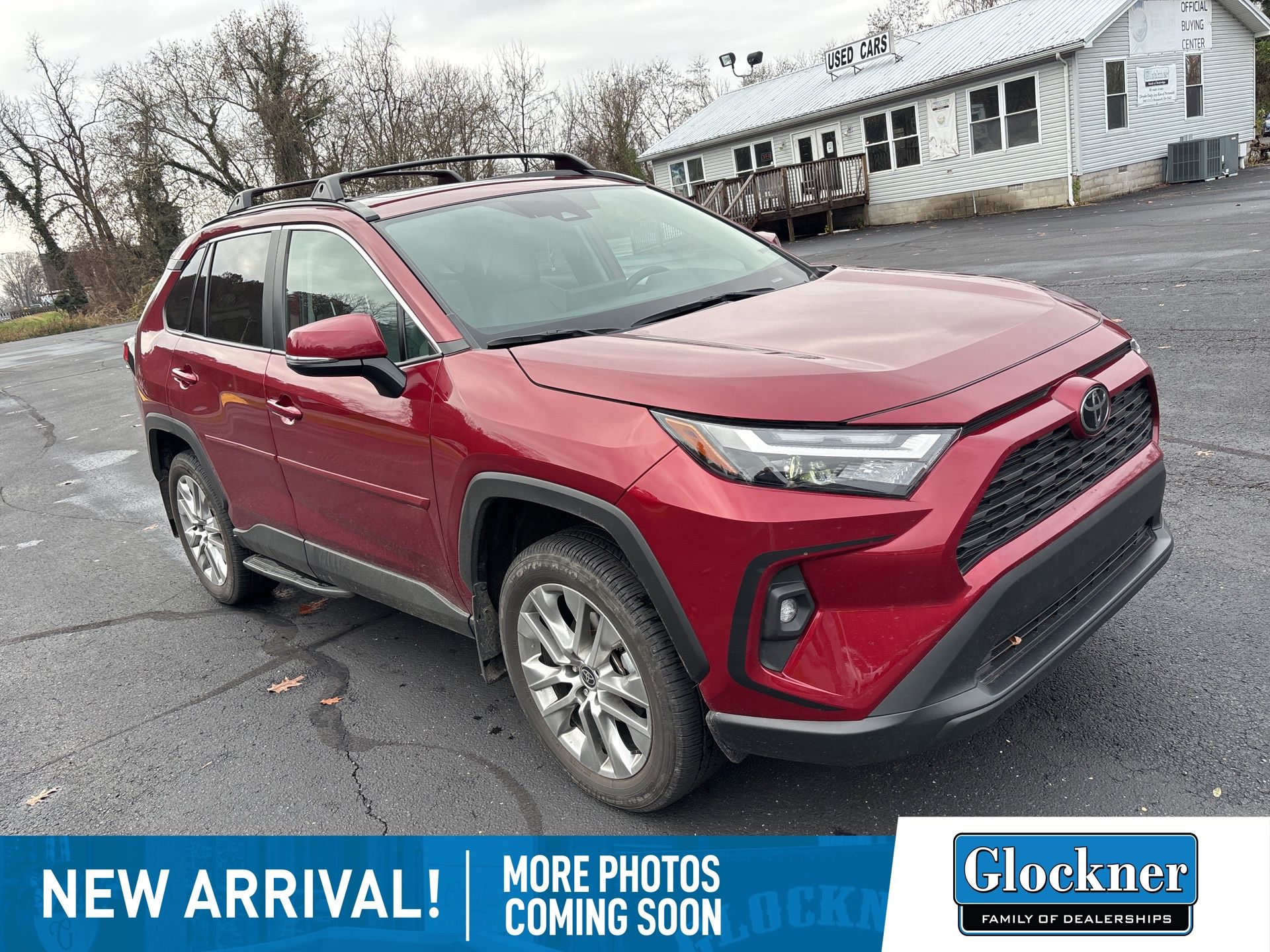 2025 Toyota RAV4 XLE Premium photo 2