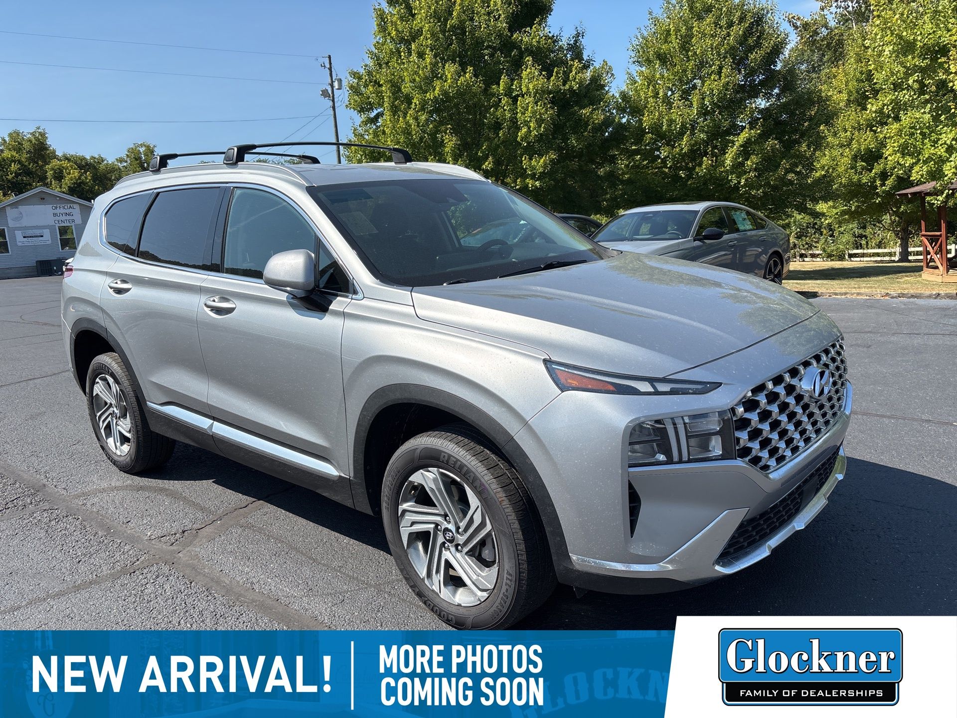 2022 Hyundai Santa Fe SEL photo 2