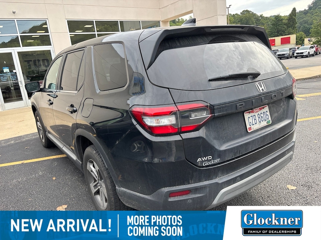 Used 2023 Honda Pilot EX-L 8 Passenger SUV
