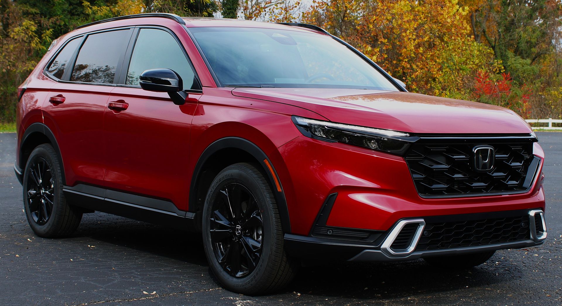 2026 Honda CR-V Hybrid Sport Touring photo 3