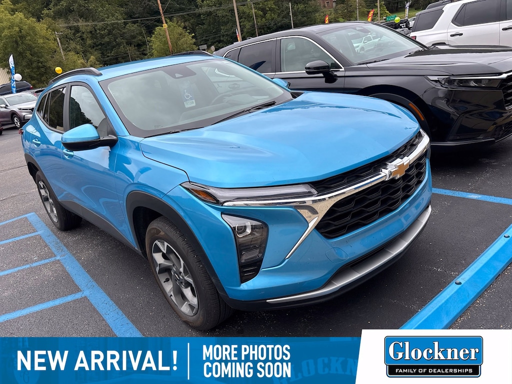 Certified 2025 Chevrolet Trax LT SUV