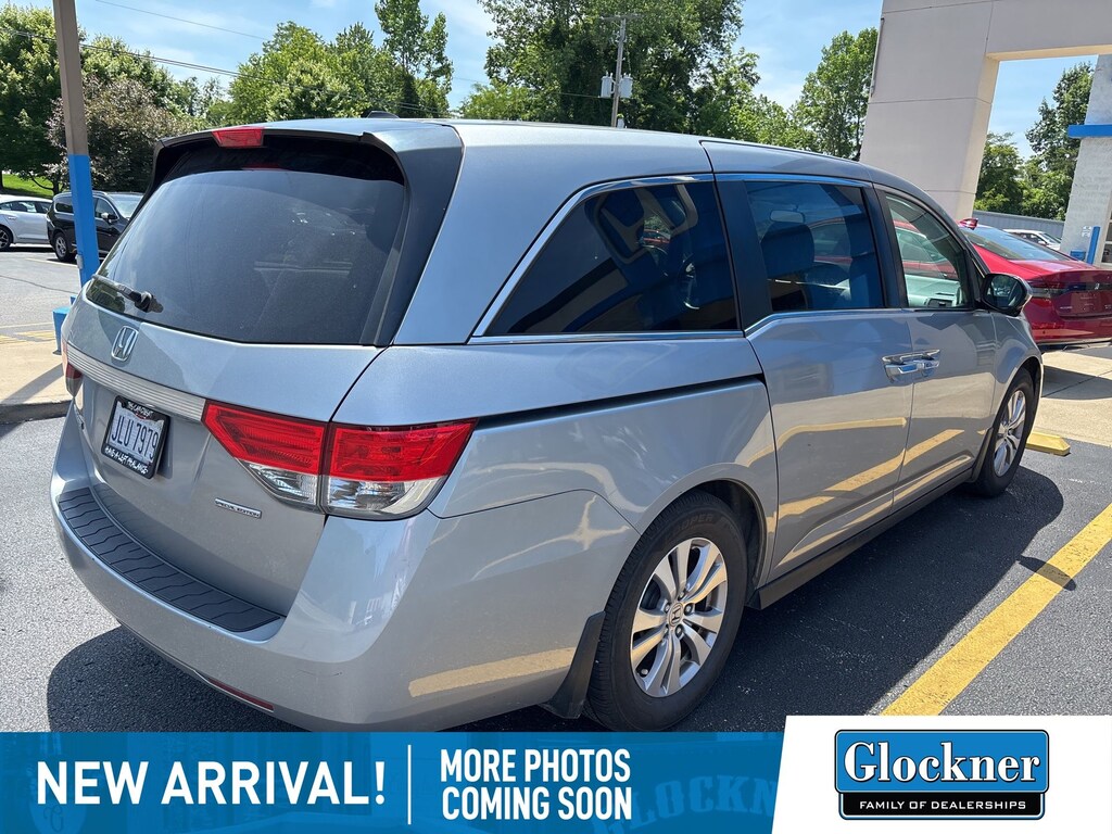 Used 2016 Honda Odyssey SE Van Passenger Van