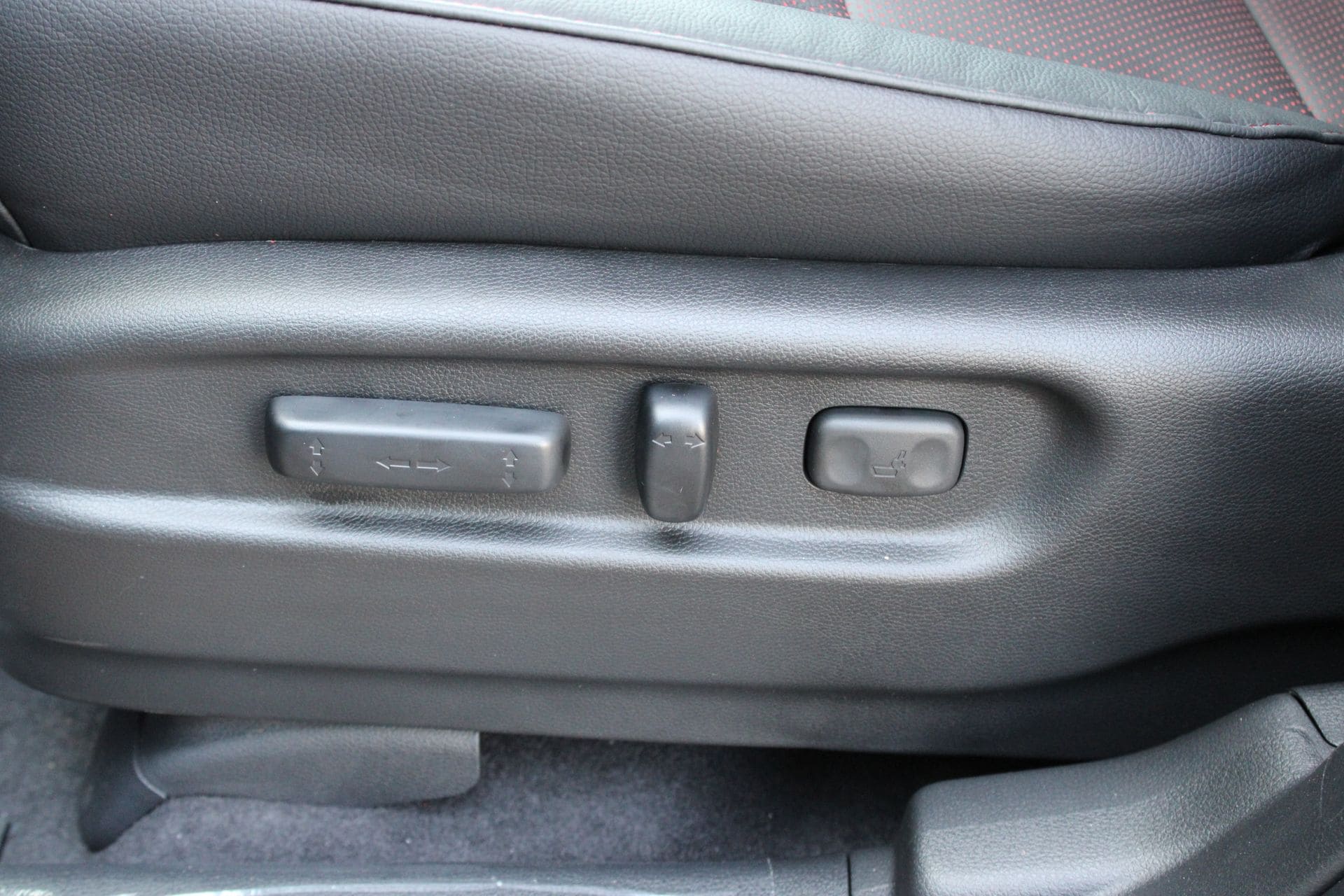 2026 Honda Ridgeline Black Edition - Photo 12