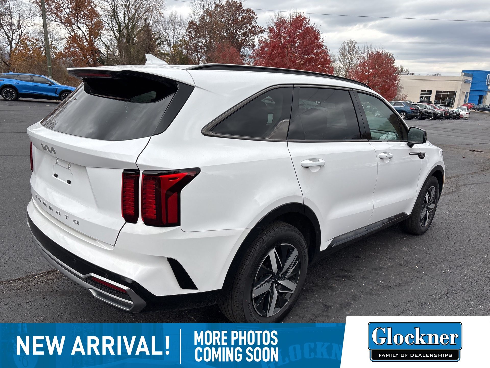 2022 Kia Sorento S photo 3