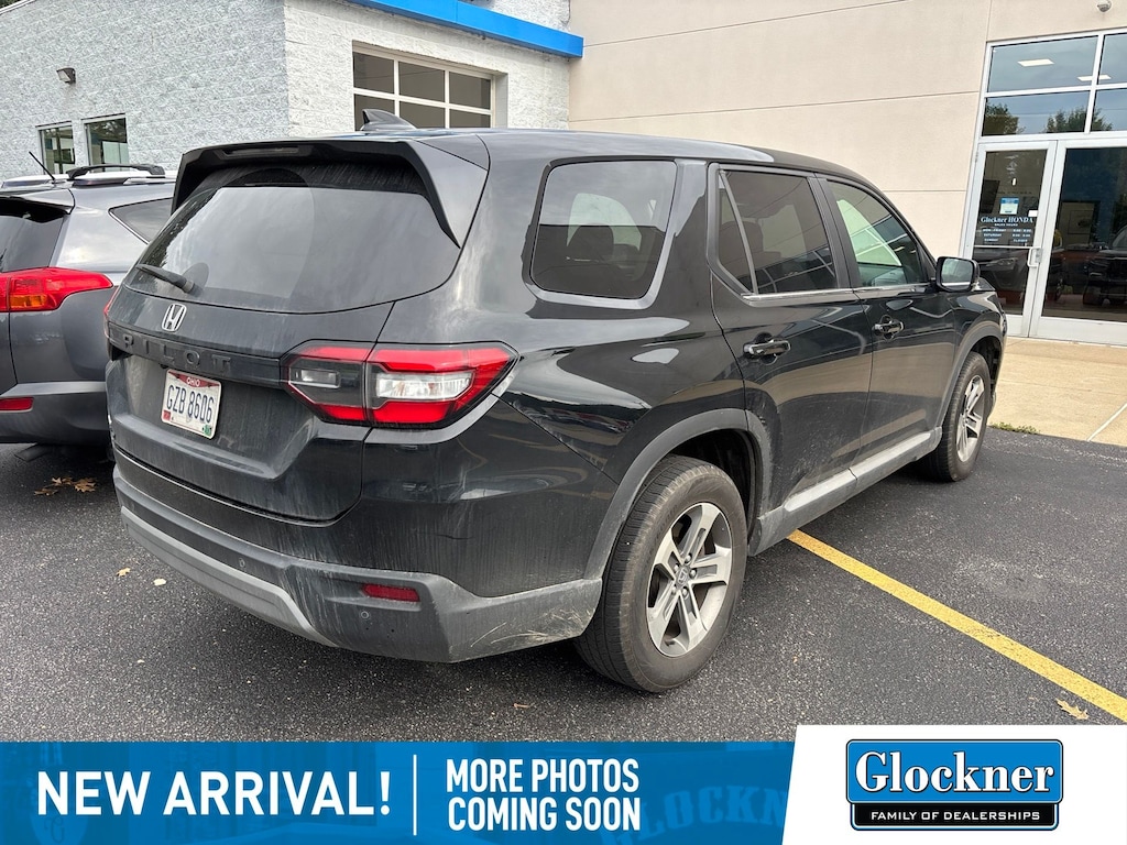 Used 2023 Honda Pilot EX-L 8 Passenger SUV