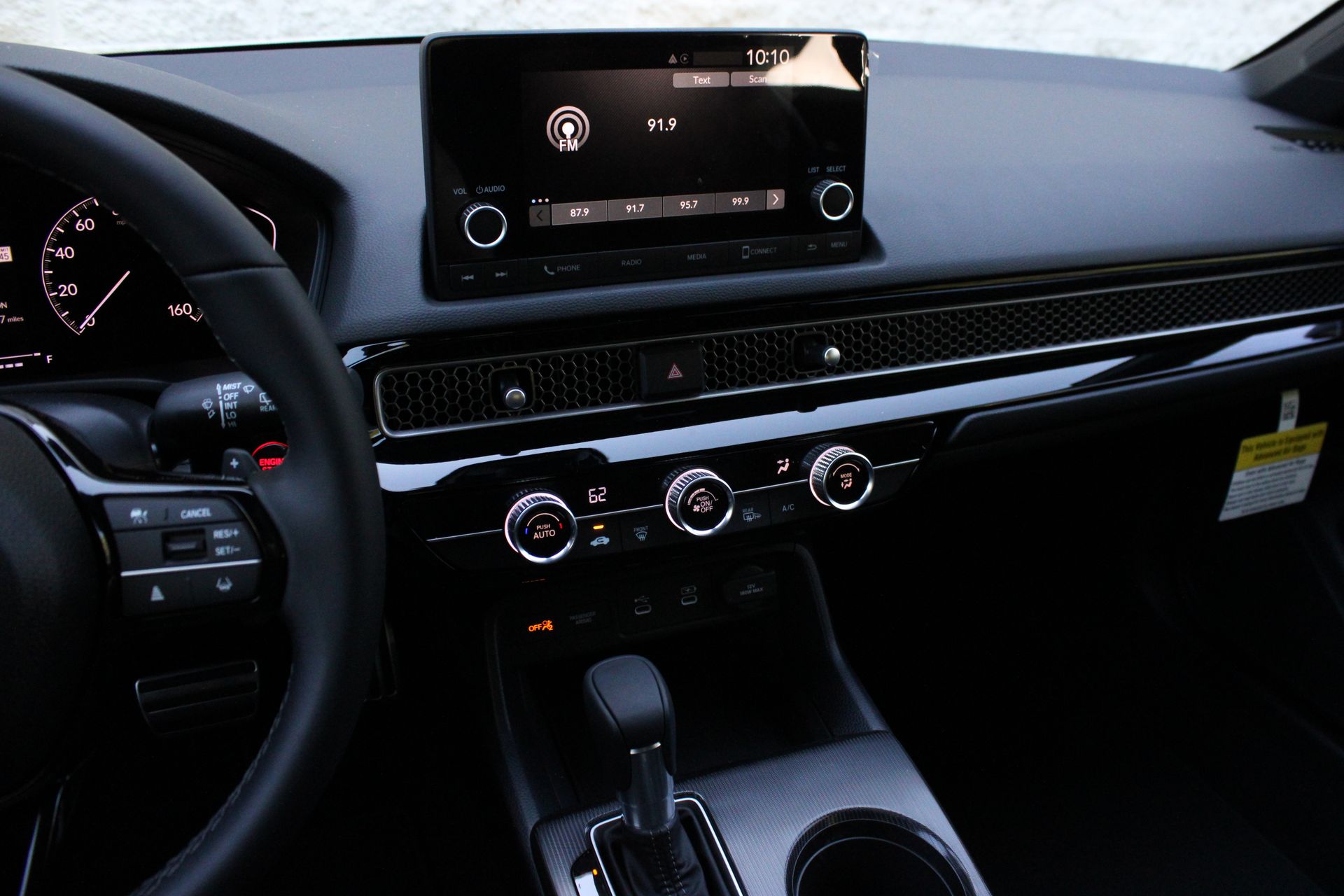 2026 Honda Civic Hatchback Sport - Photo 34
