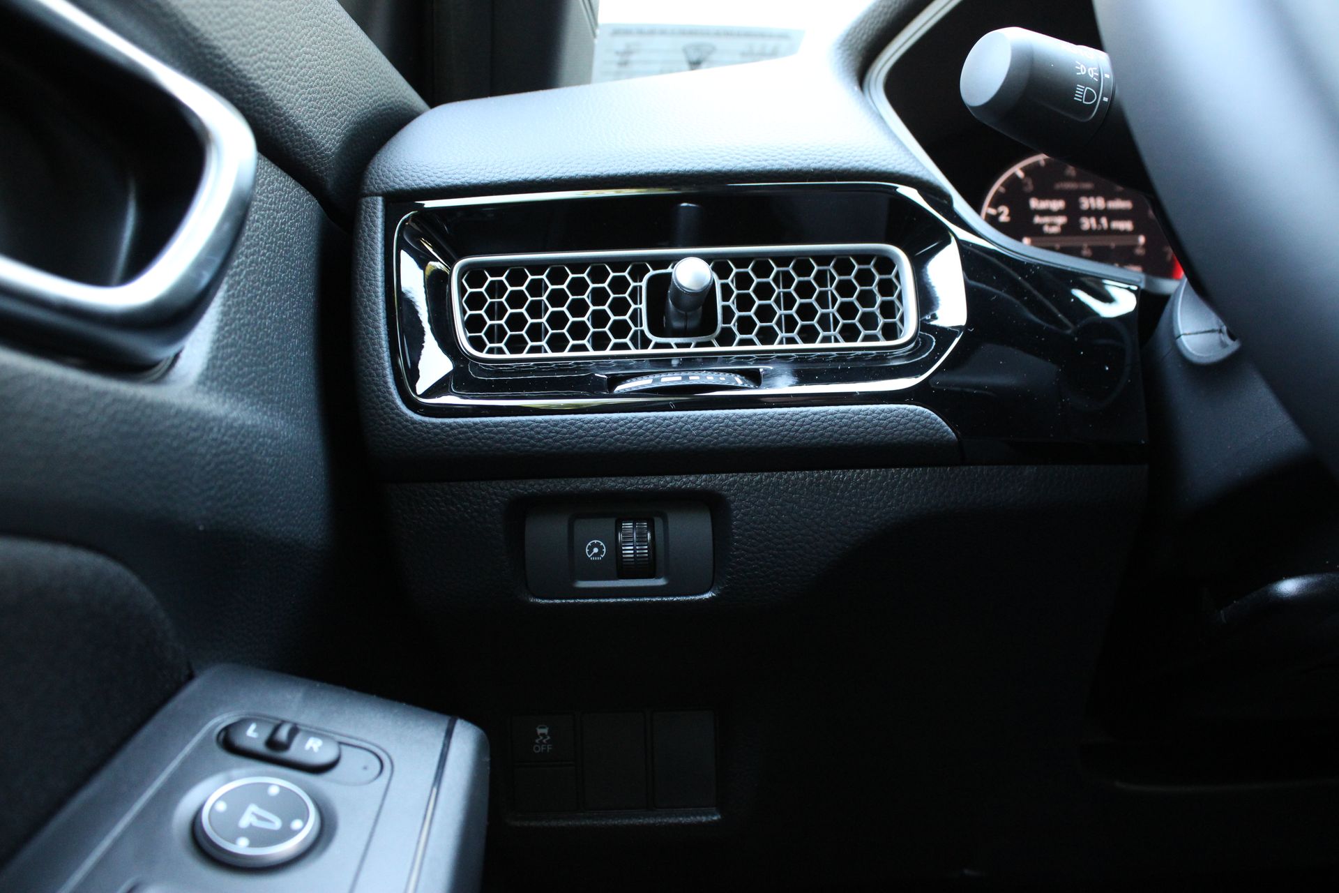 2026 Honda Civic Hatchback Sport - Photo 26