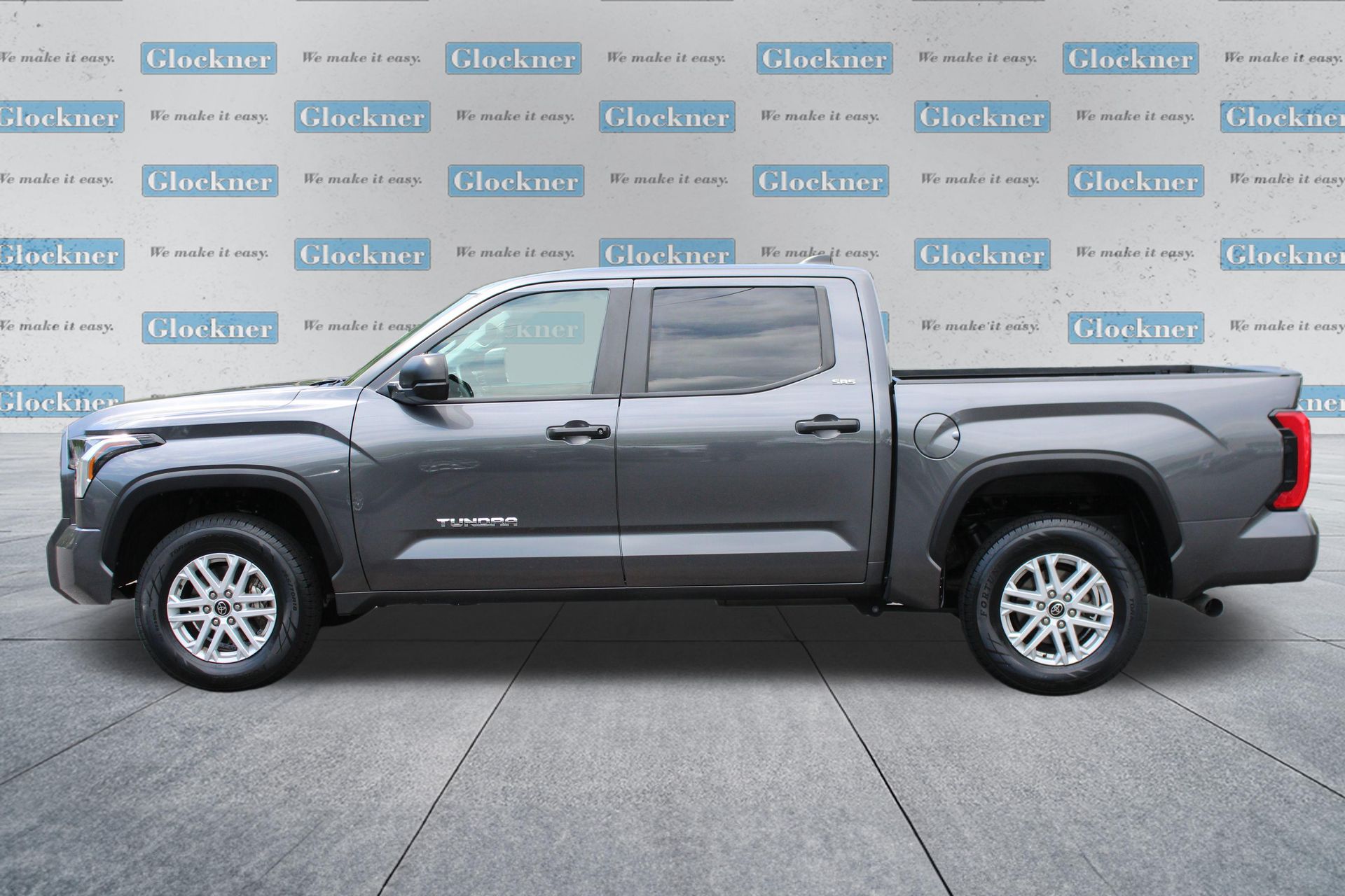 2024 Toyota Tundra SR5 - Photo 11