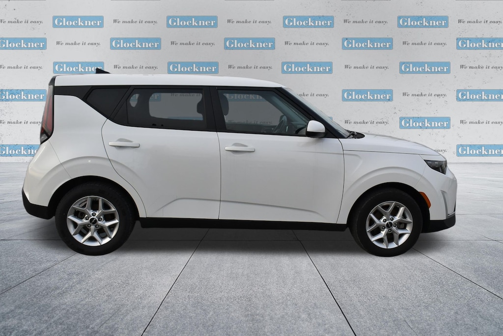 Certified 2024 Kia Soul LX Hatchback