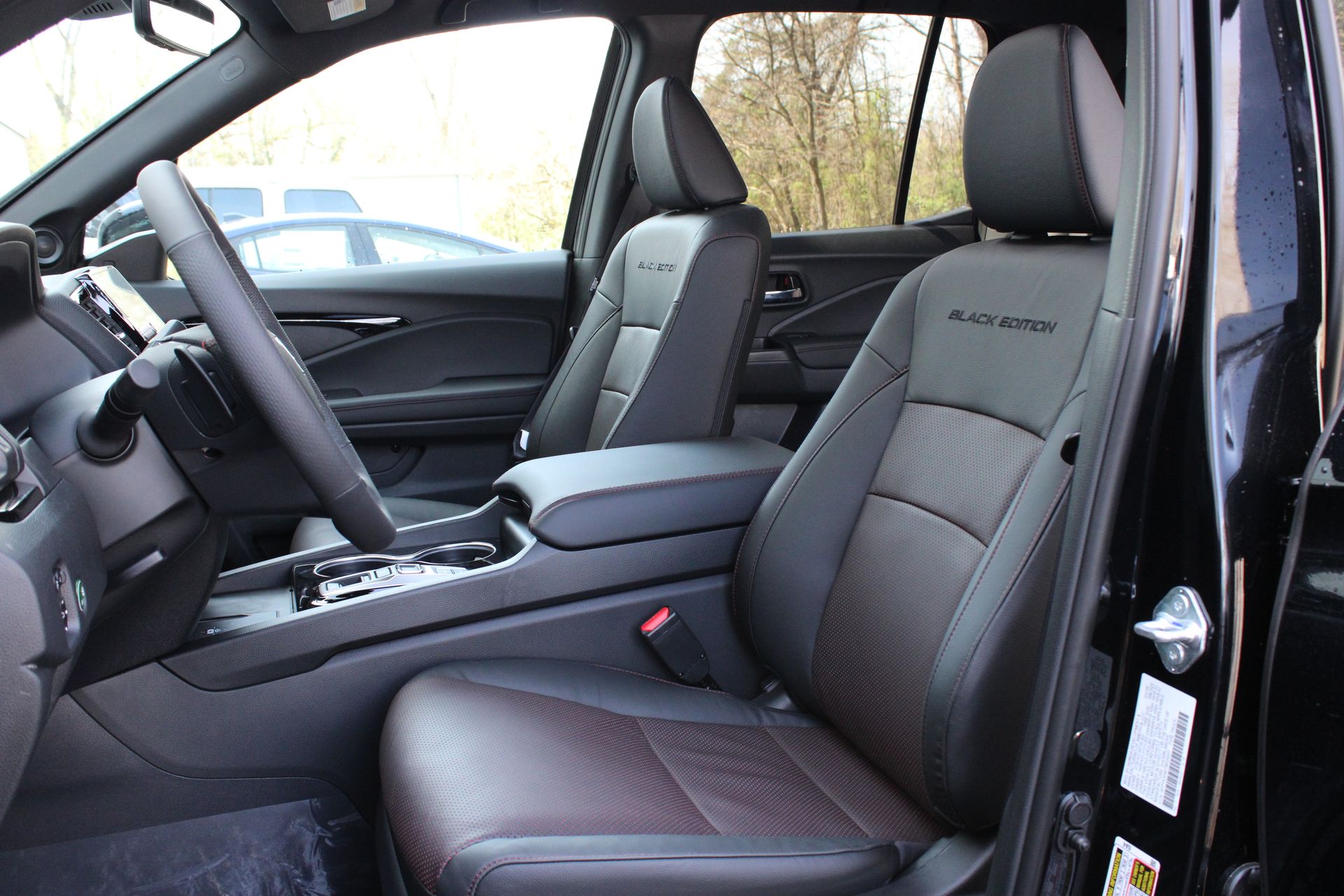 2026 Honda Ridgeline Black Edition - Photo 15