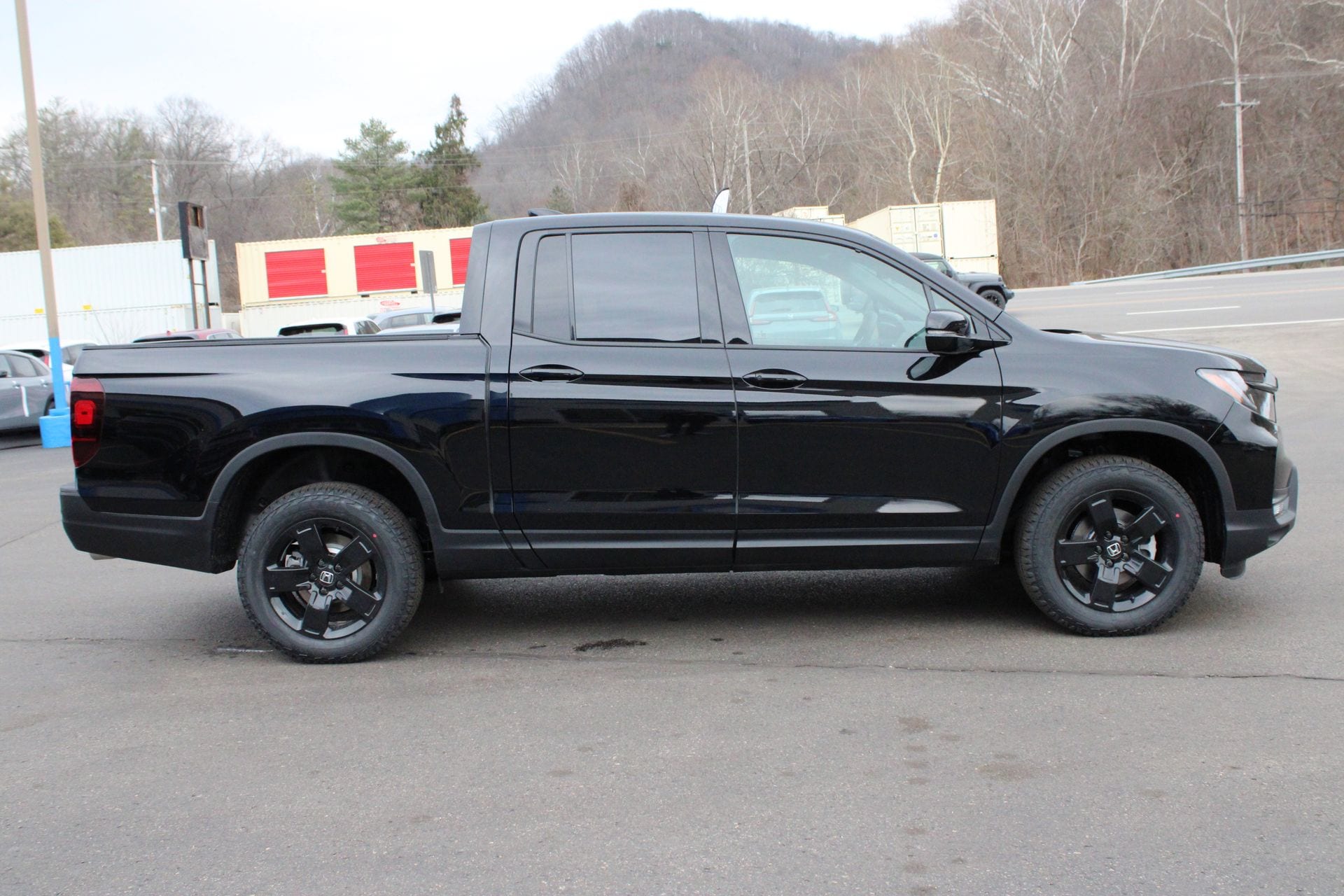 2026 Honda Ridgeline Black Edition - Photo 8