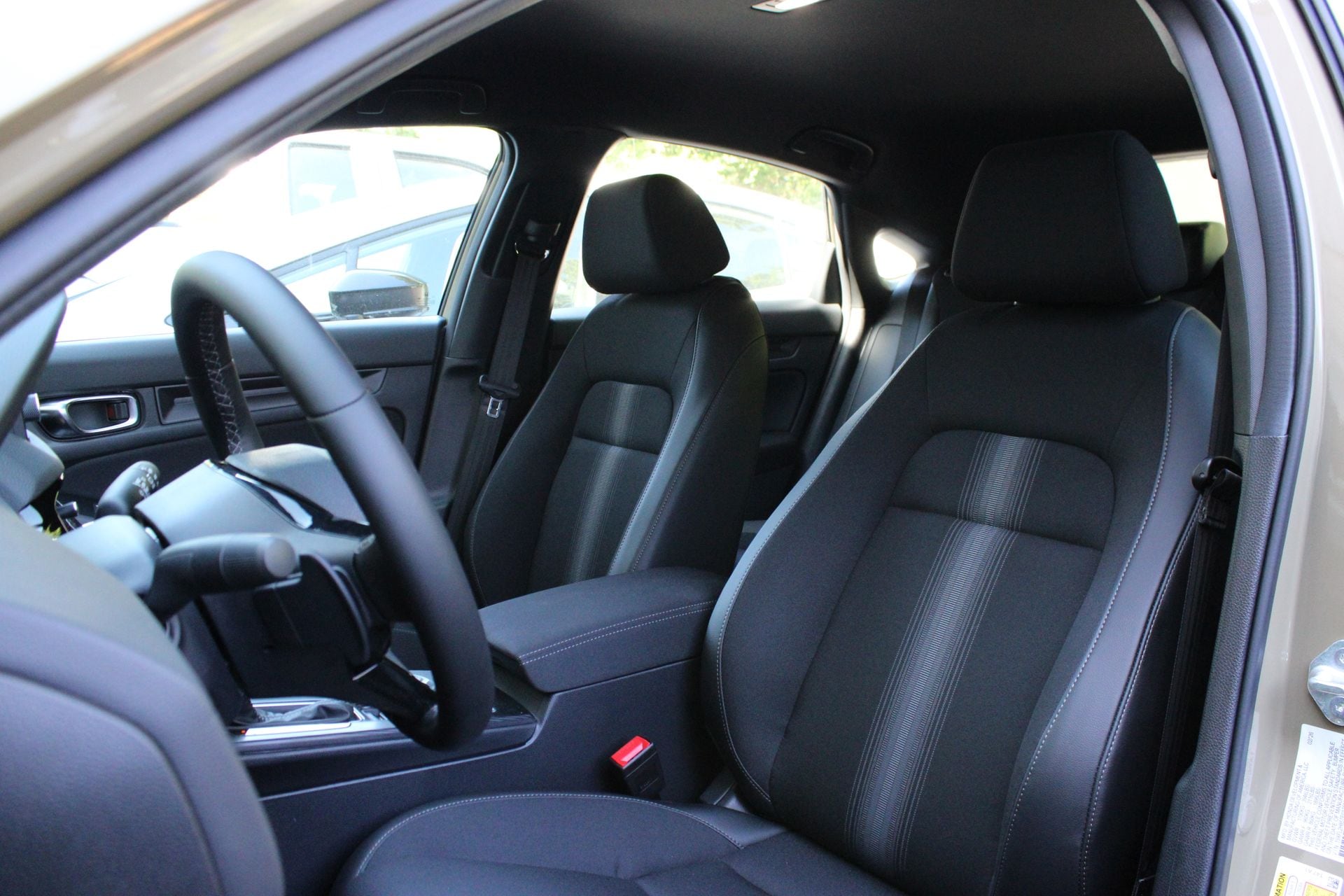 2026 Honda Civic Hatchback Sport - Photo 17