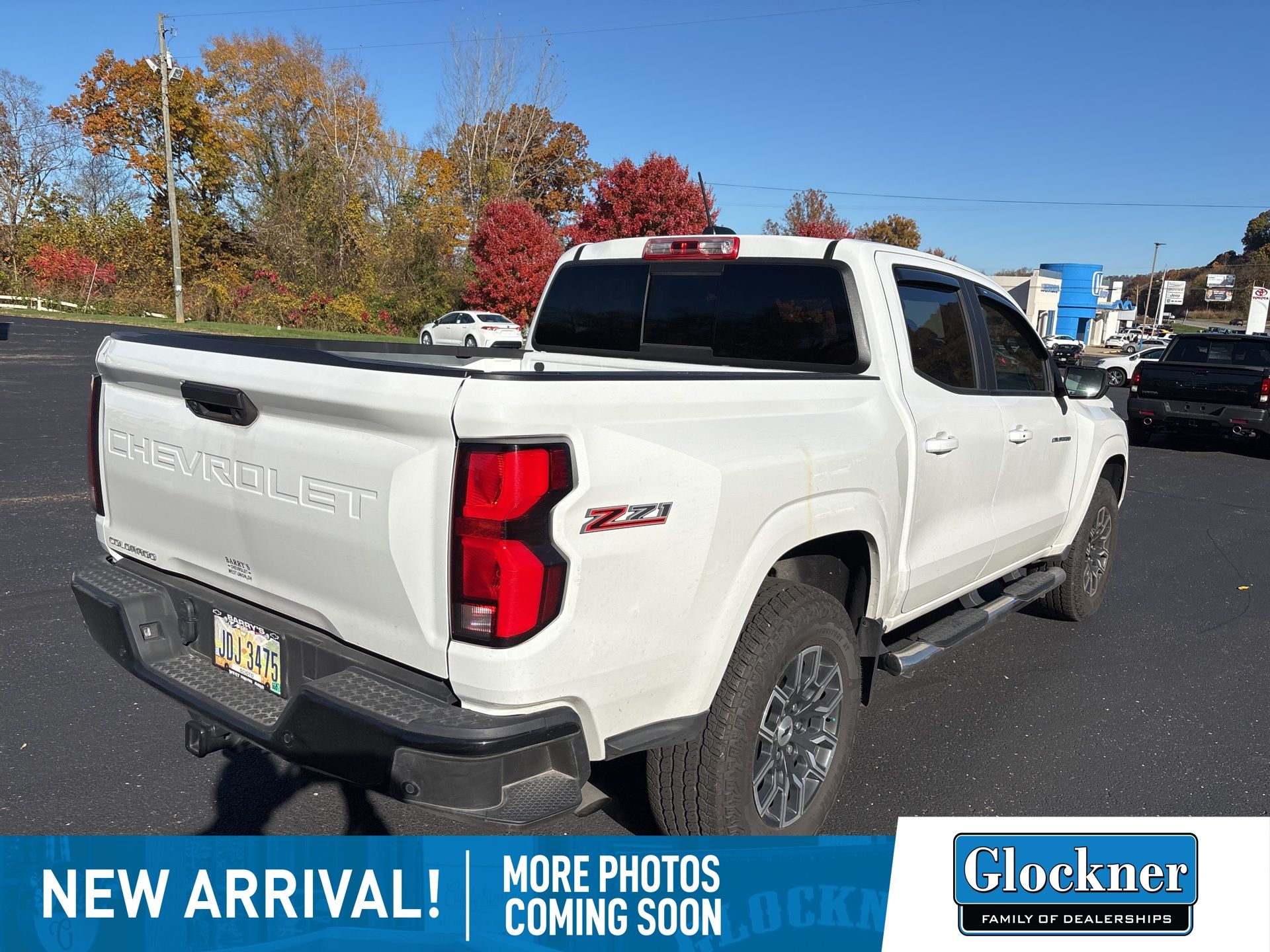 2024 Chevrolet Colorado Z71 photo 2