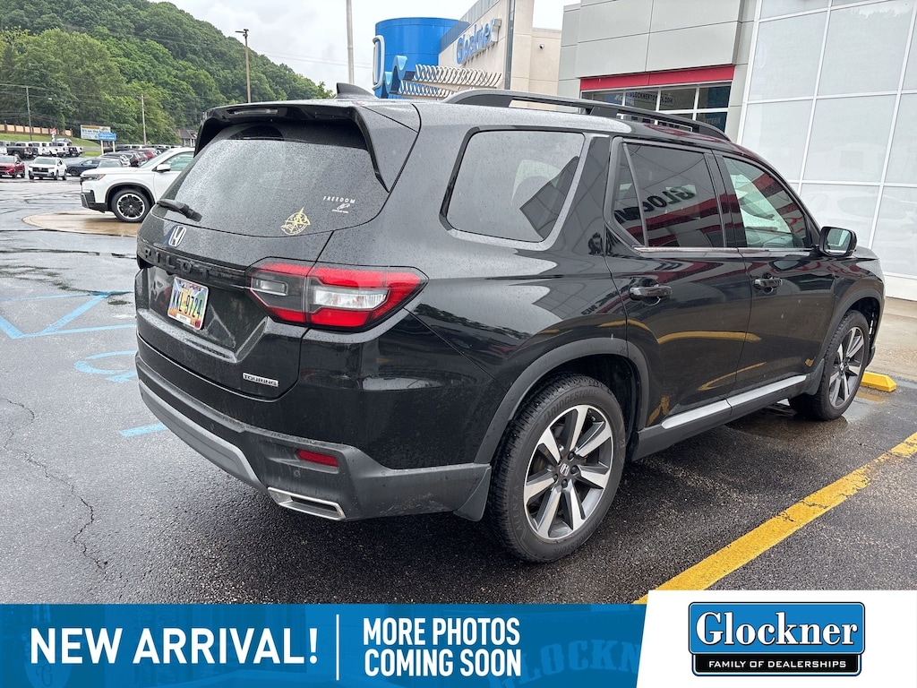 Certified 2025 Honda Pilot Touring SUV