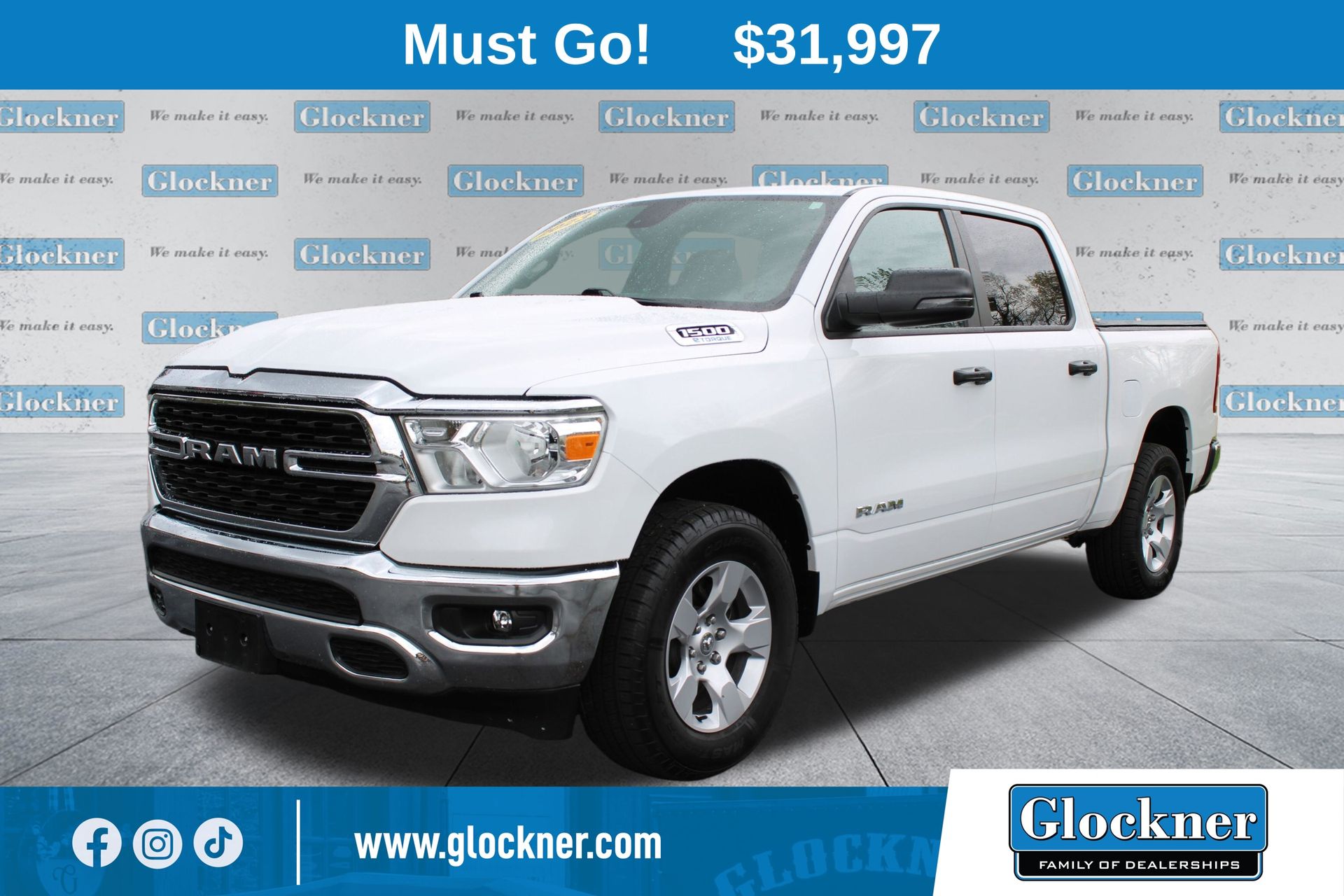 2023 RAM 1500 Big Horn/Lone Star 4x4 Crew Cab 5'7's photo