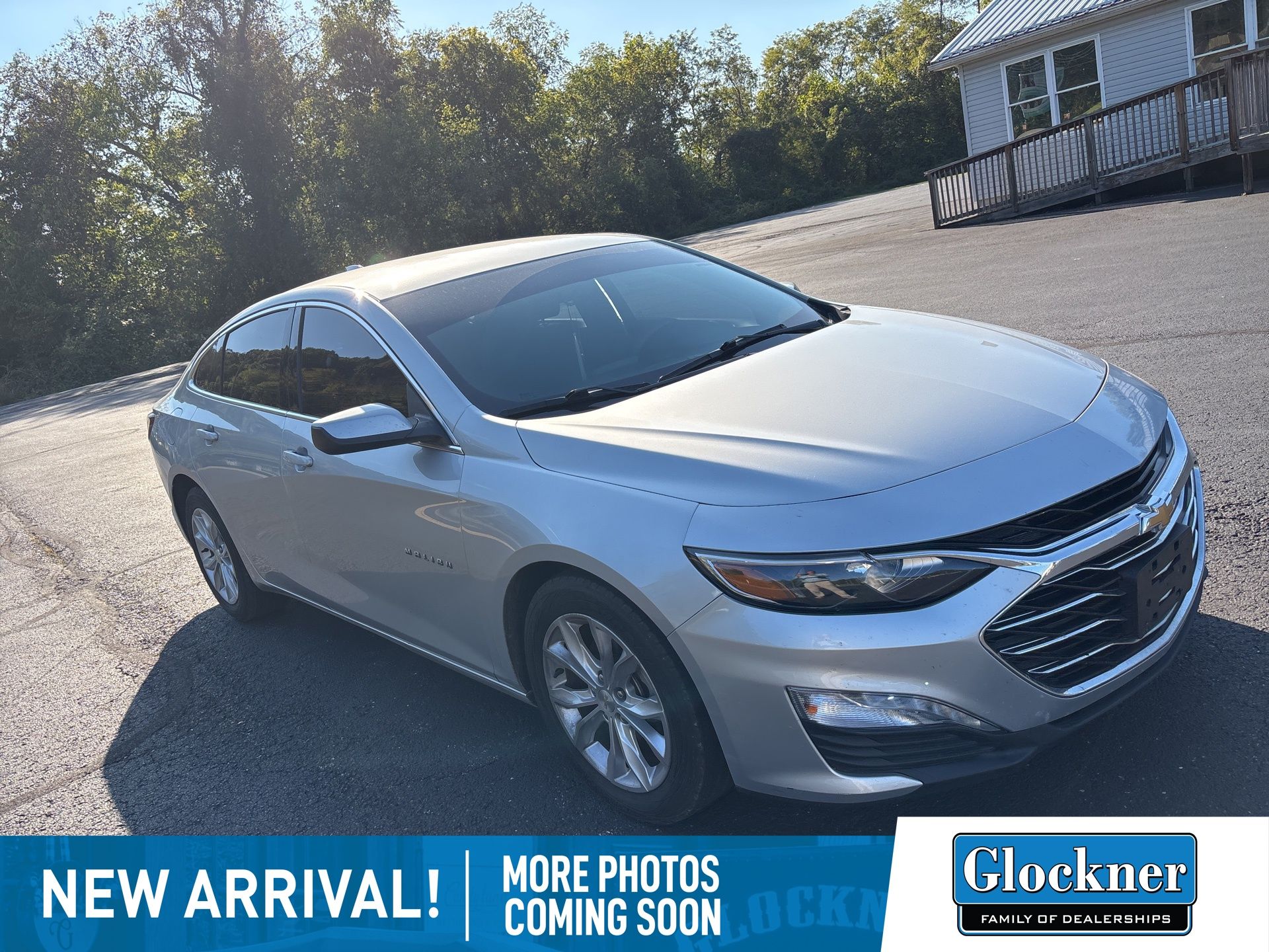 2020 Chevrolet Malibu 1LT photo 2