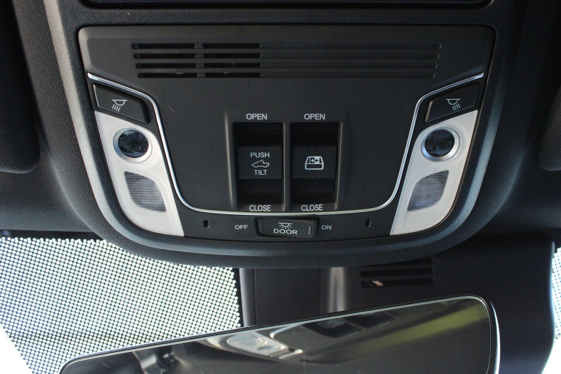 2026 Honda Ridgeline Black Edition - Photo 43