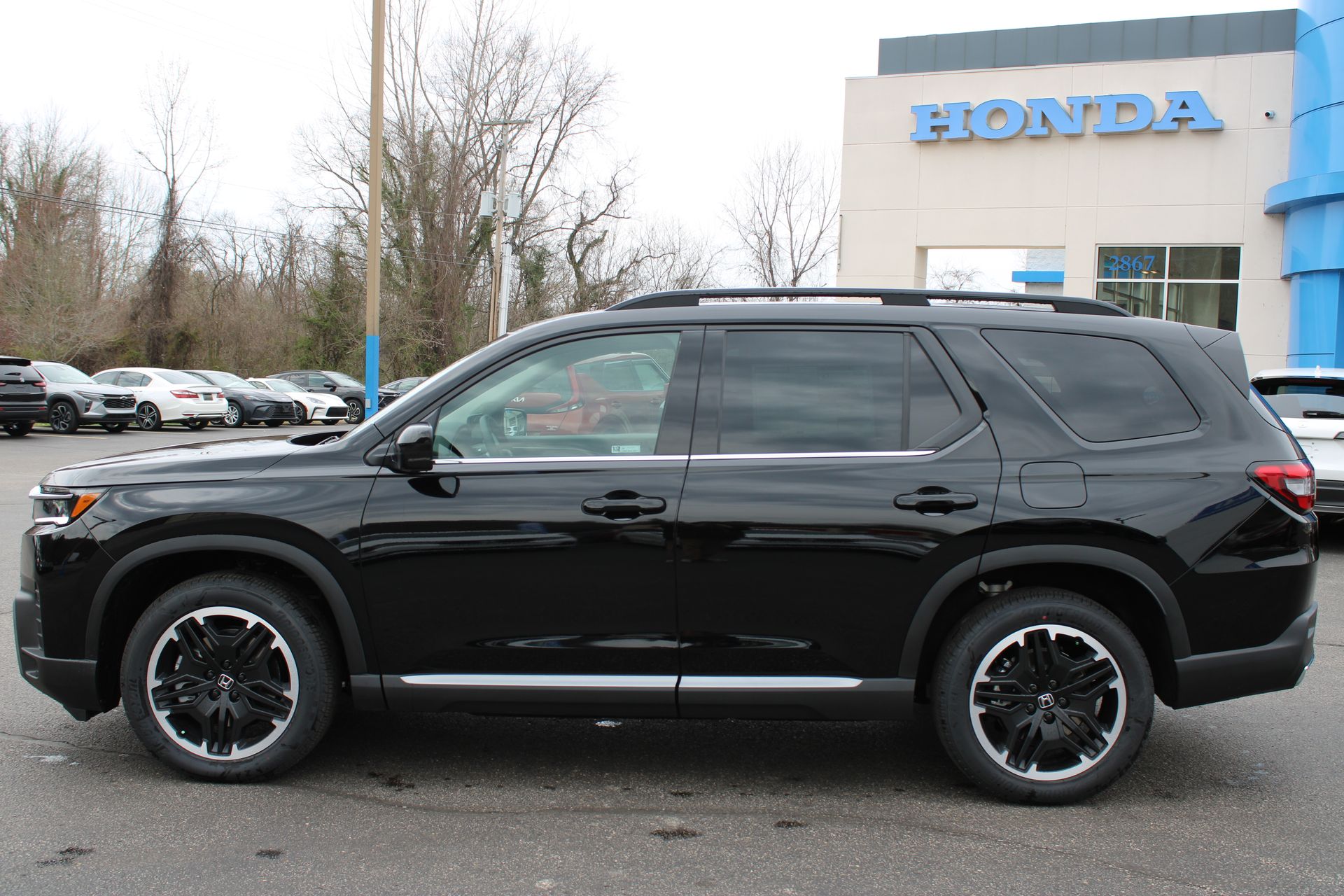 2026 Honda Pilot Touring - Photo 12