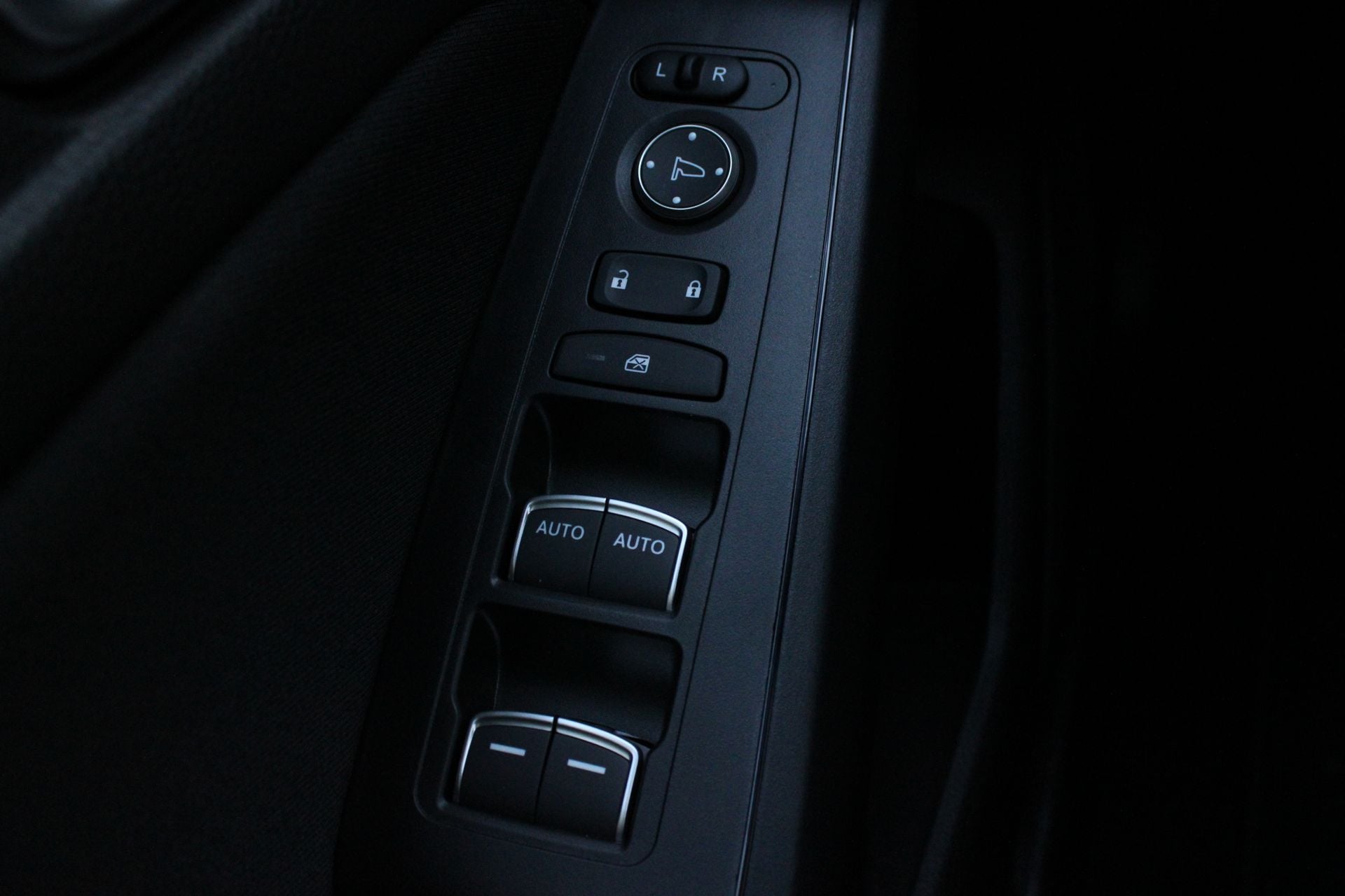 2026 Honda Civic Hatchback Sport - Photo 23