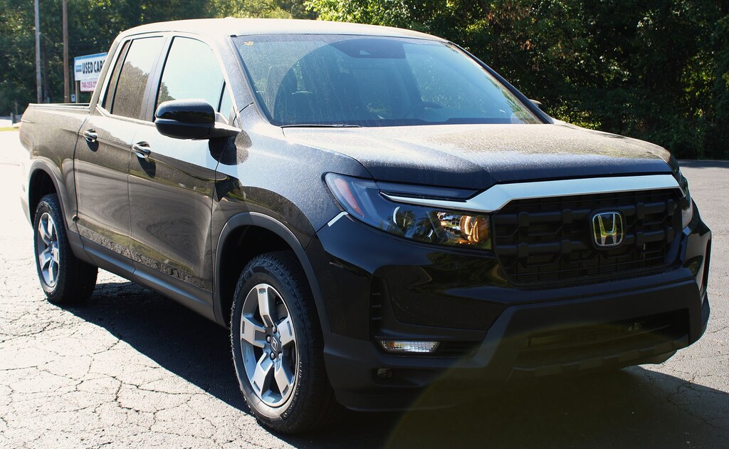 New 2025 Honda Ridgeline RTL Truck Crew Cab