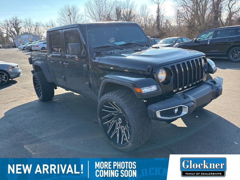 Certified 2023 Jeep Gladiator Sport Truck Crew Cab