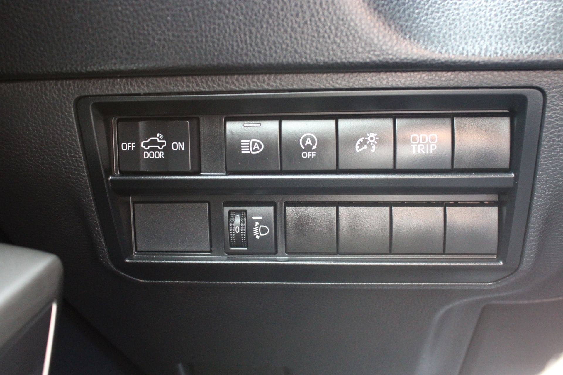 2024 Toyota Tundra SR5 - Photo 25
