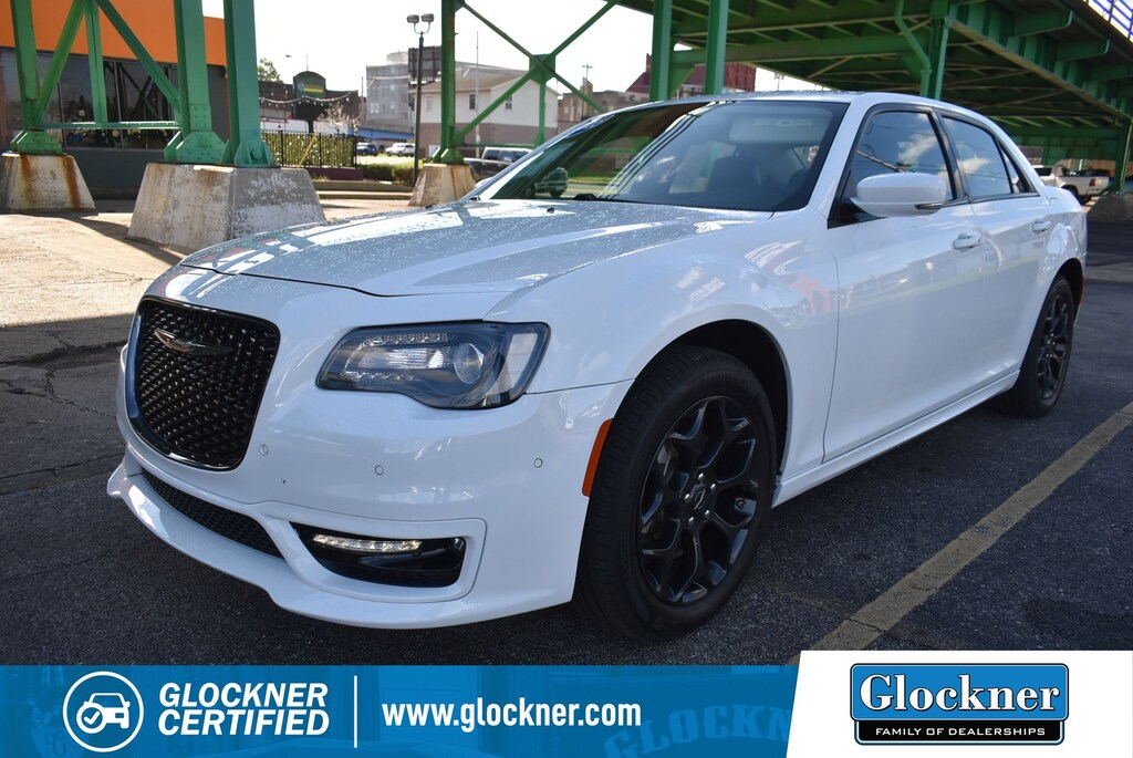 Certified 2022 Chrysler 300 Touring Sedan