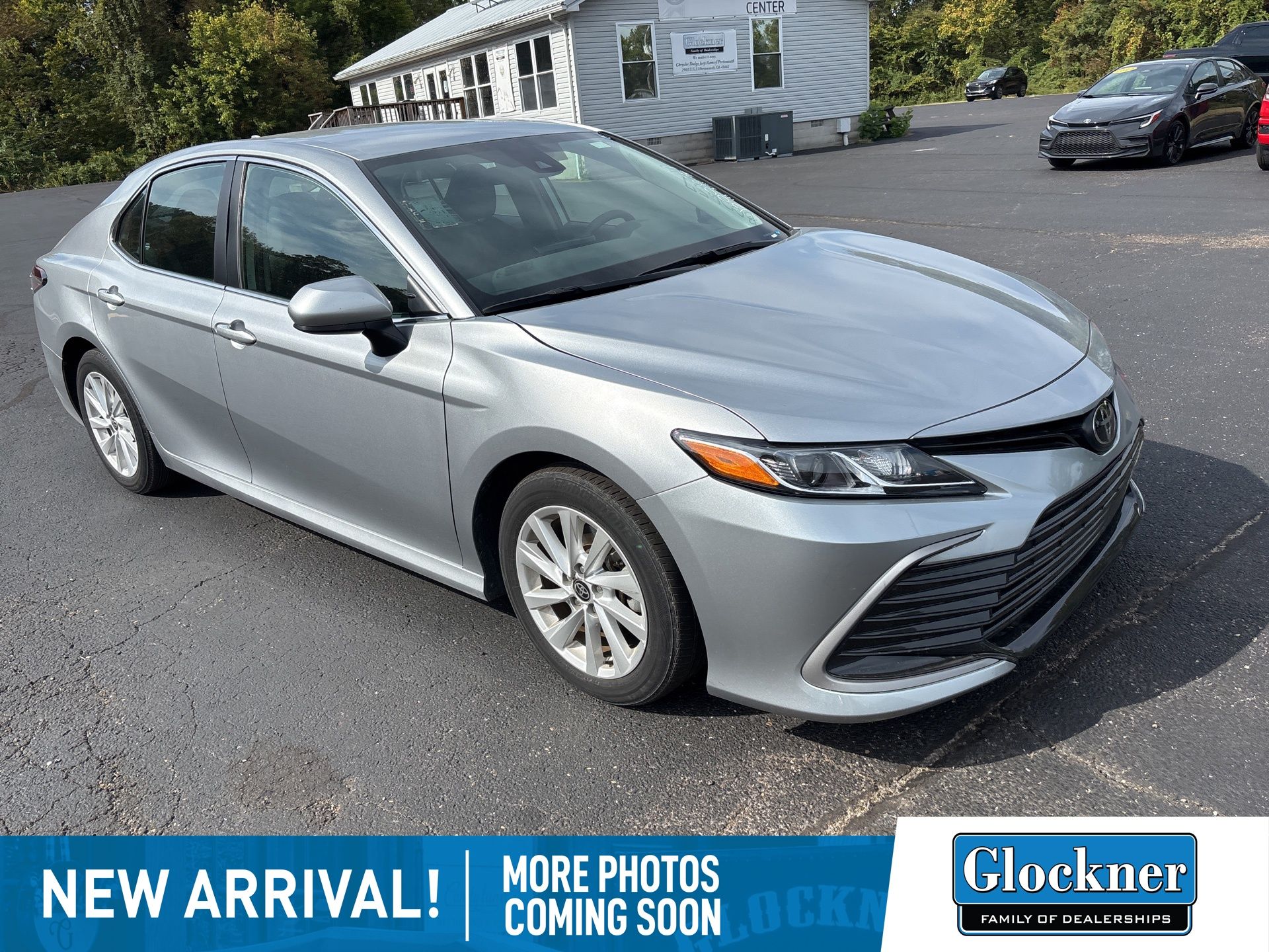 2024 Toyota Camry LE photo 2