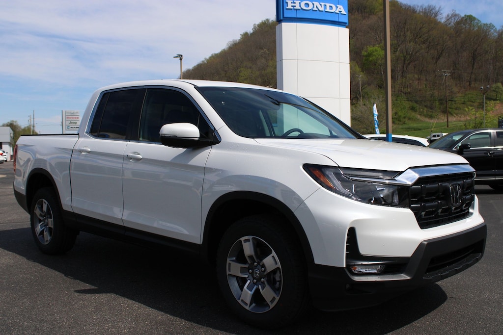 New 2026 Honda Ridgeline RTL Truck Crew Cab