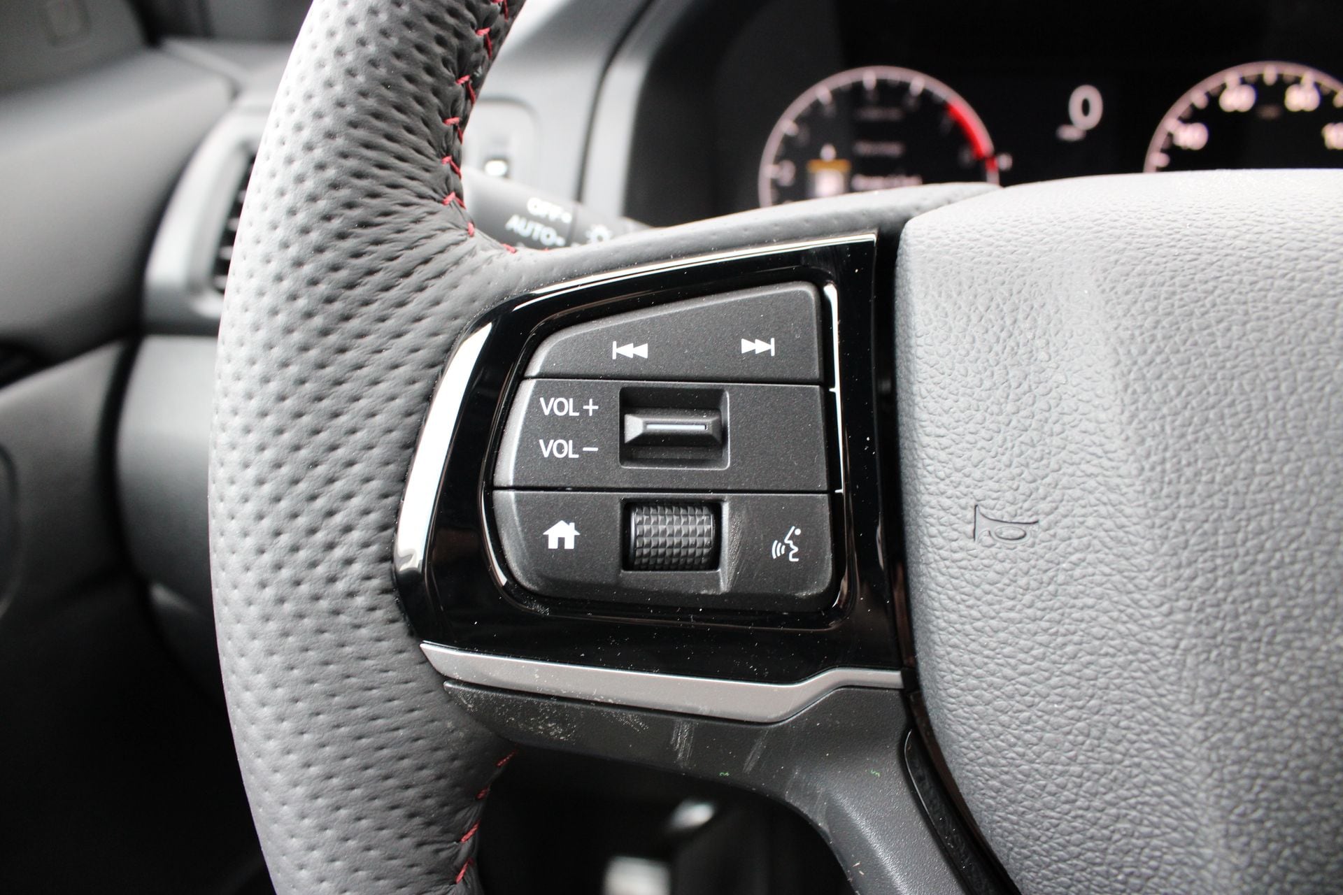 2026 Honda Ridgeline Black Edition - Photo 29