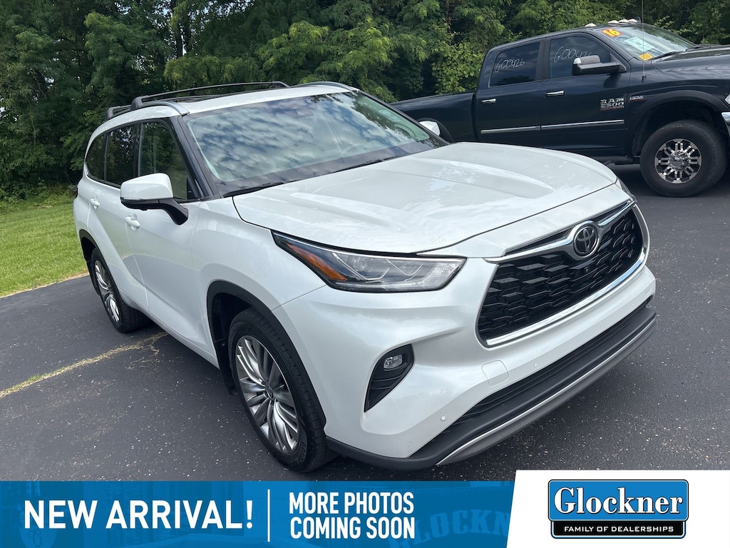 Used 2023 Toyota Highlander Platinum SUV