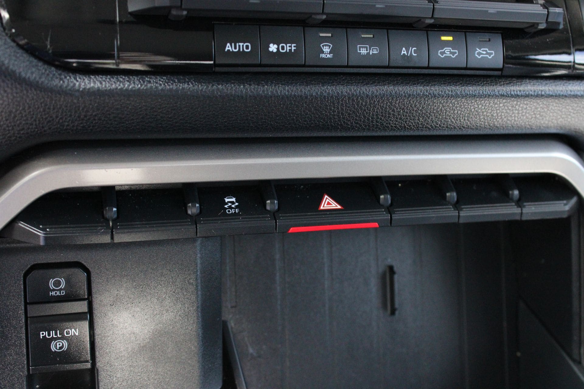 2024 Toyota Tundra SR5 - Photo 39